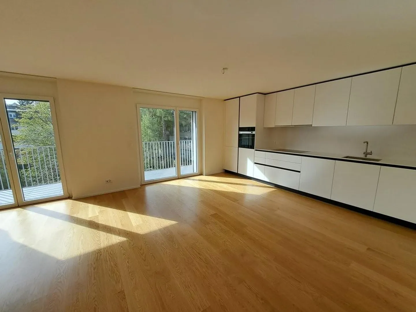 Appartement de jardin 4.5 pièces de première classe - Photo 2 sur 7