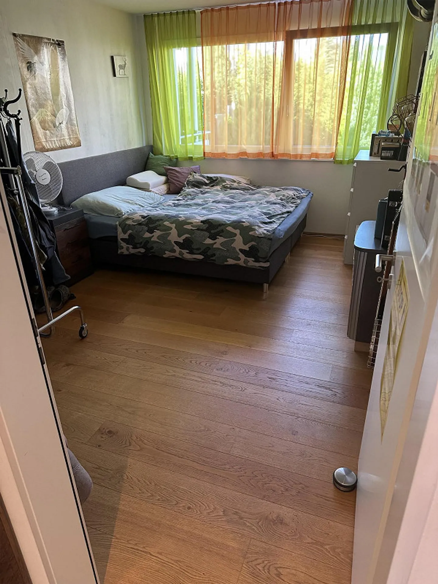 Grosszügige 4.5 Zimmerwohnung mit viel Licht und Aussicht - Photo 2 of 13