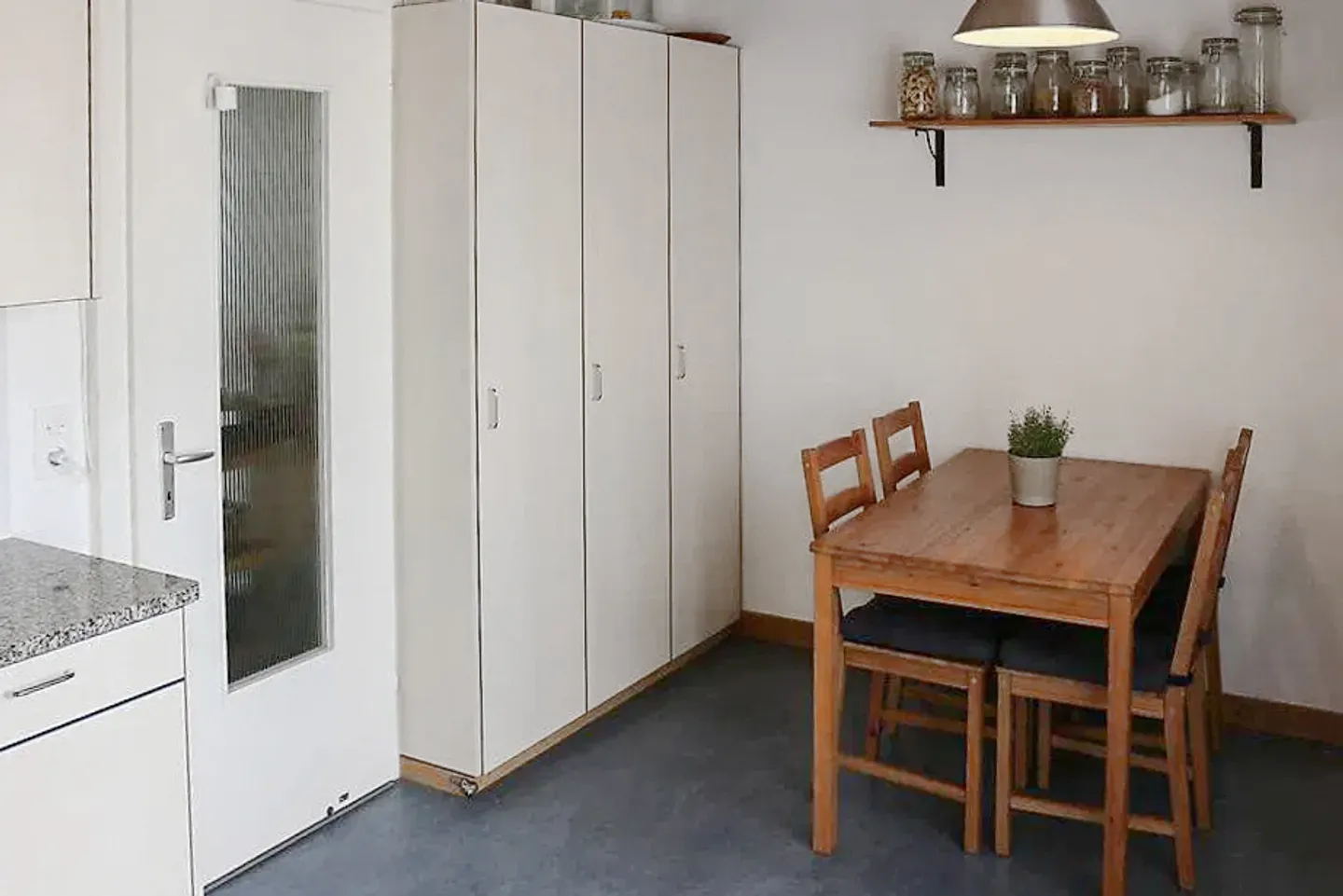 Invest in solid rental income - Photo 3 of 9