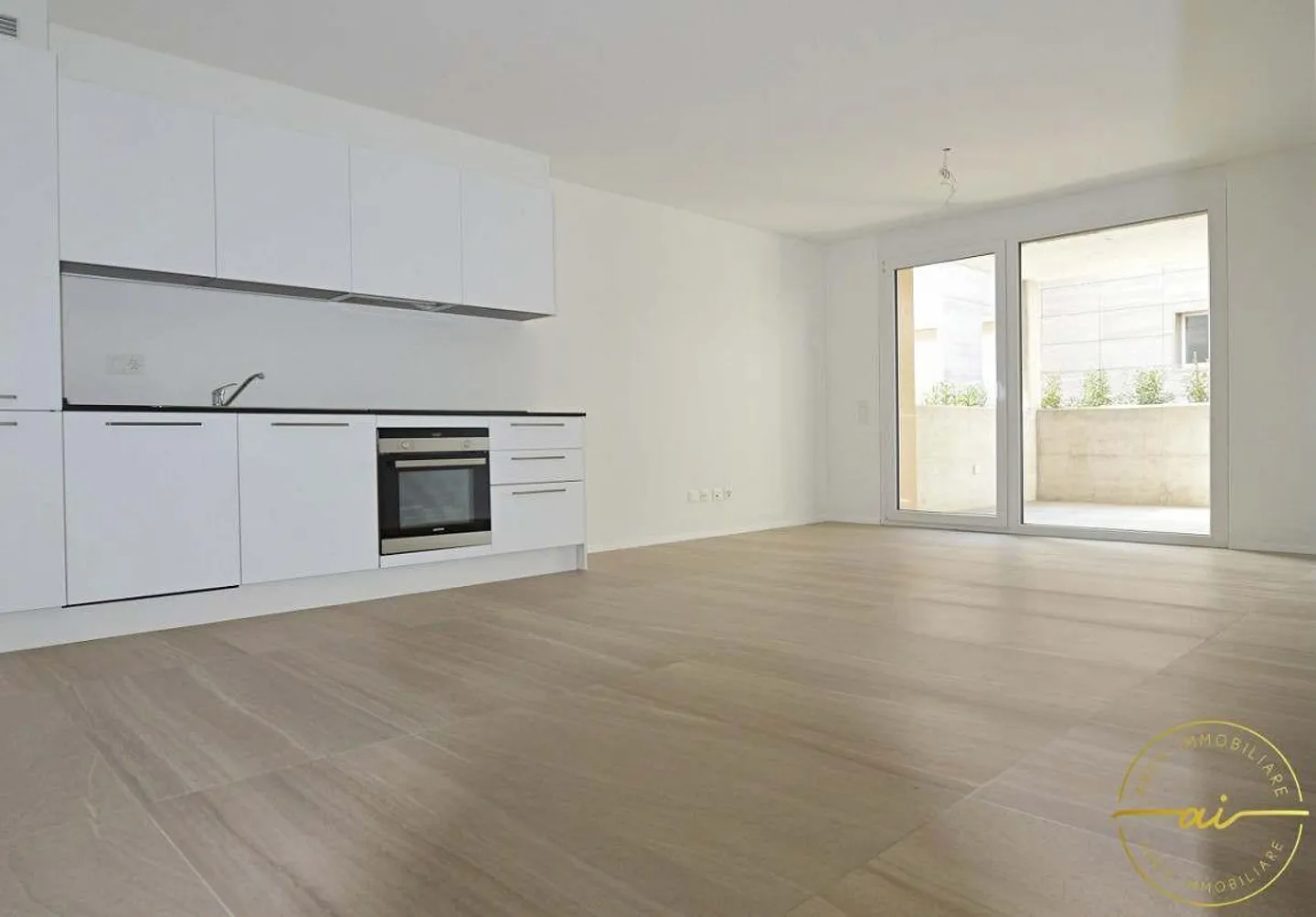 APPARTEMENT LUMINEUX DE 2,5 PIÈCES AVEC TERRASSE À BALERNA - Photo 1 sur 6