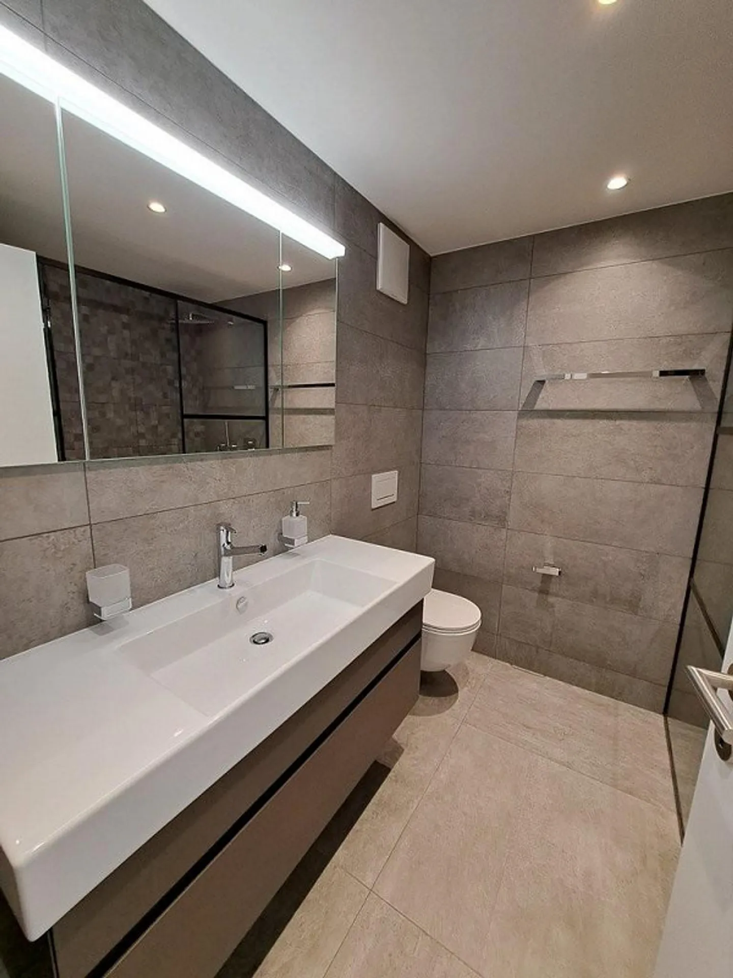 Appartement de jardin 4.5 pièces de première classe - Photo 6 sur 7