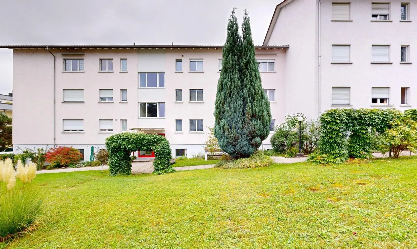 Appartamento 3 locali con balcone vetrato a Dielsdorf - Foto 3 di 11