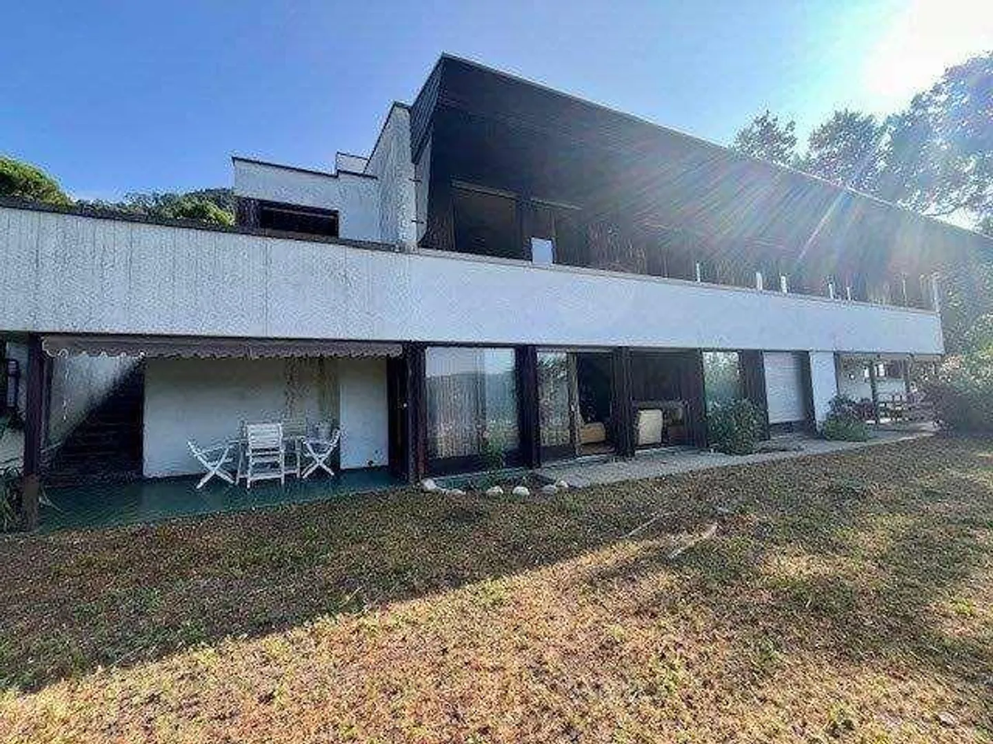 Morbio Inferiore: Villa prestigiosa da ristrutturare - Foto 3 di 10