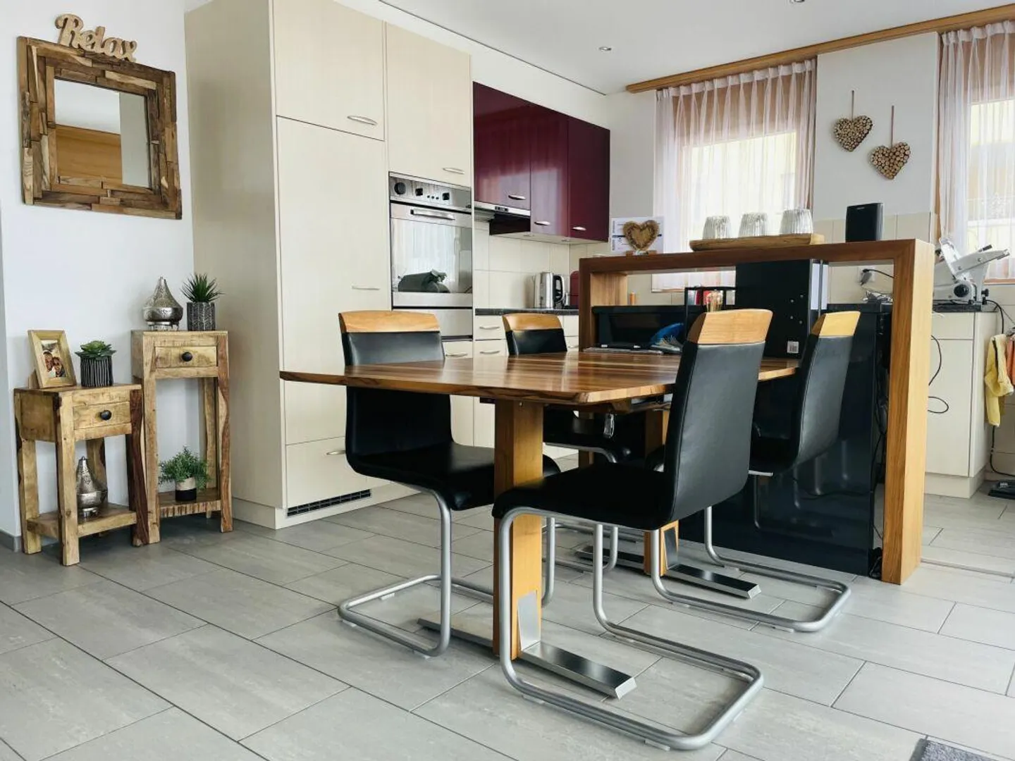 Dreamlike 3.5 Room Apartment with Sunny Terrace - Photo 5 of 12