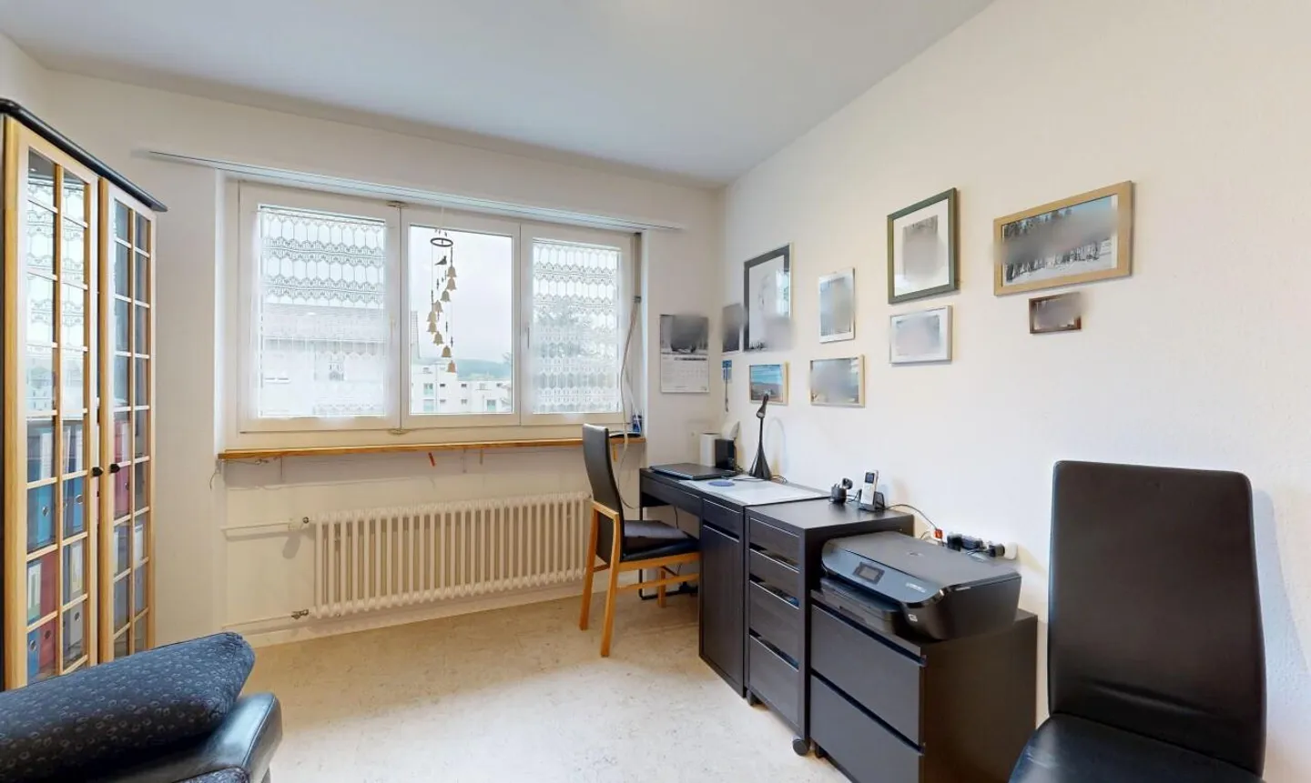 Appartamento 3 locali con balcone vetrato a Dielsdorf - Foto 9 di 11