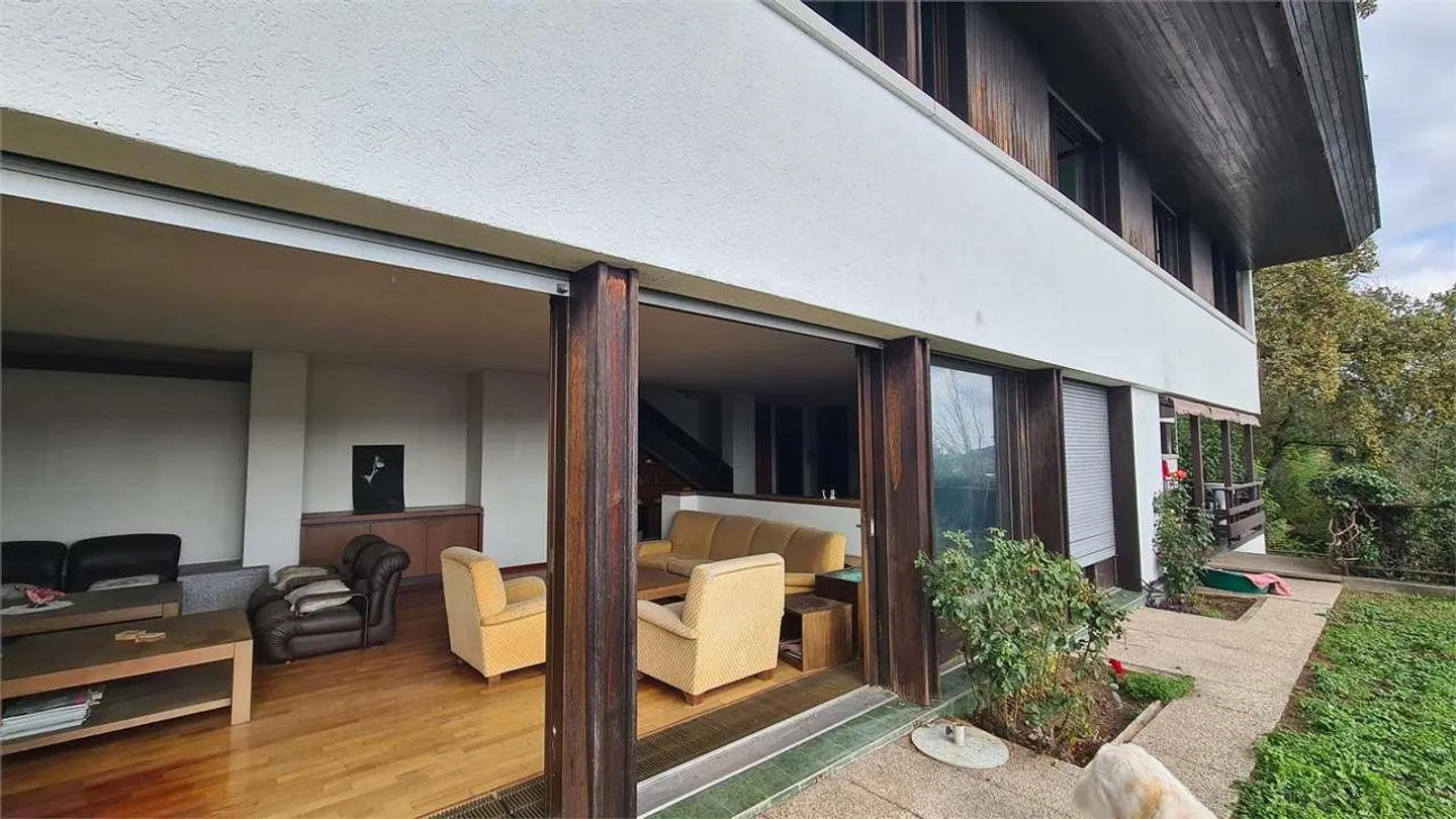 Morbio Inferiore: Villa prestigiosa da ristrutturare - Foto 9 di 10