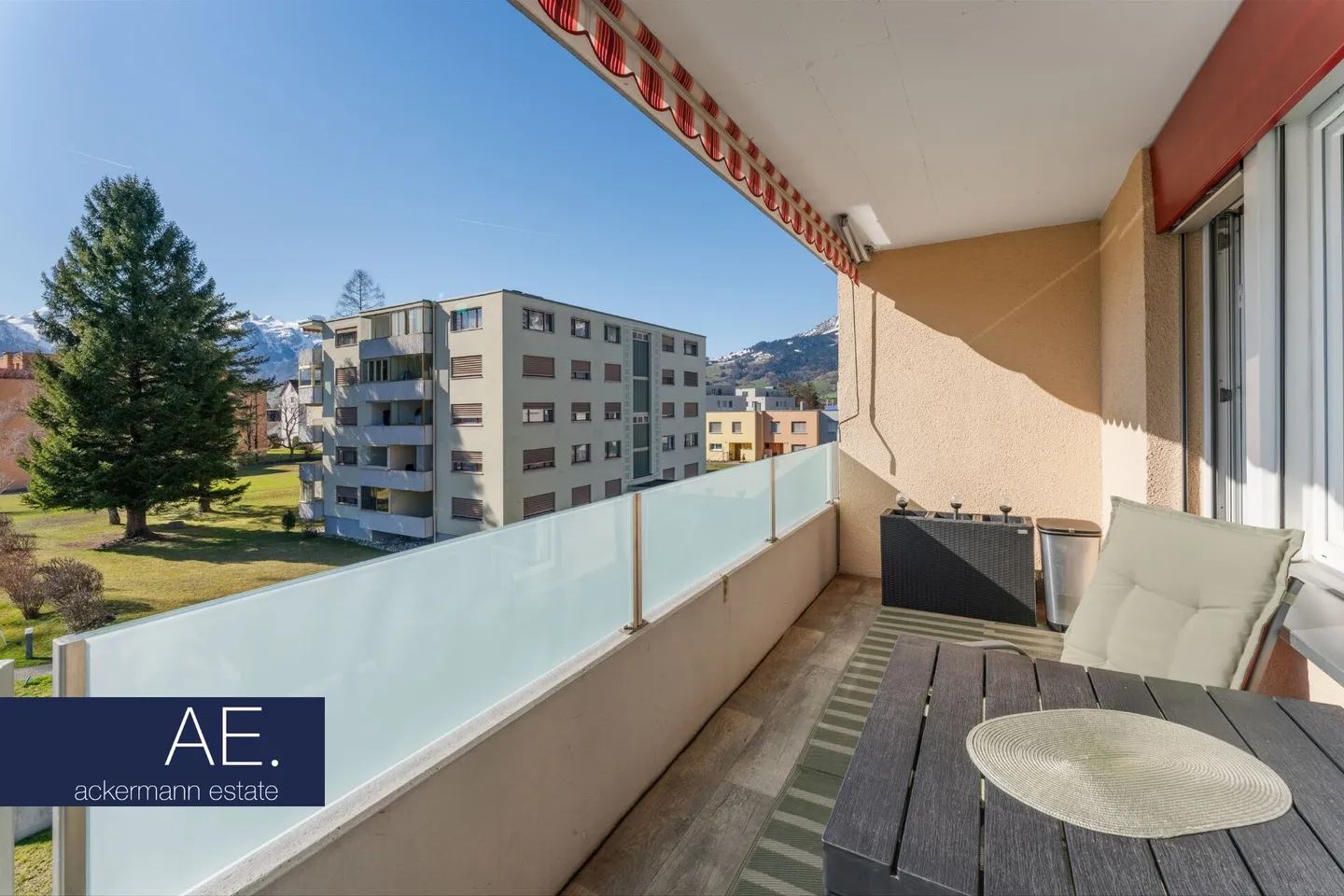 Charmante Maisonette-Wohnung in Haag SG - Foto 6 von 10