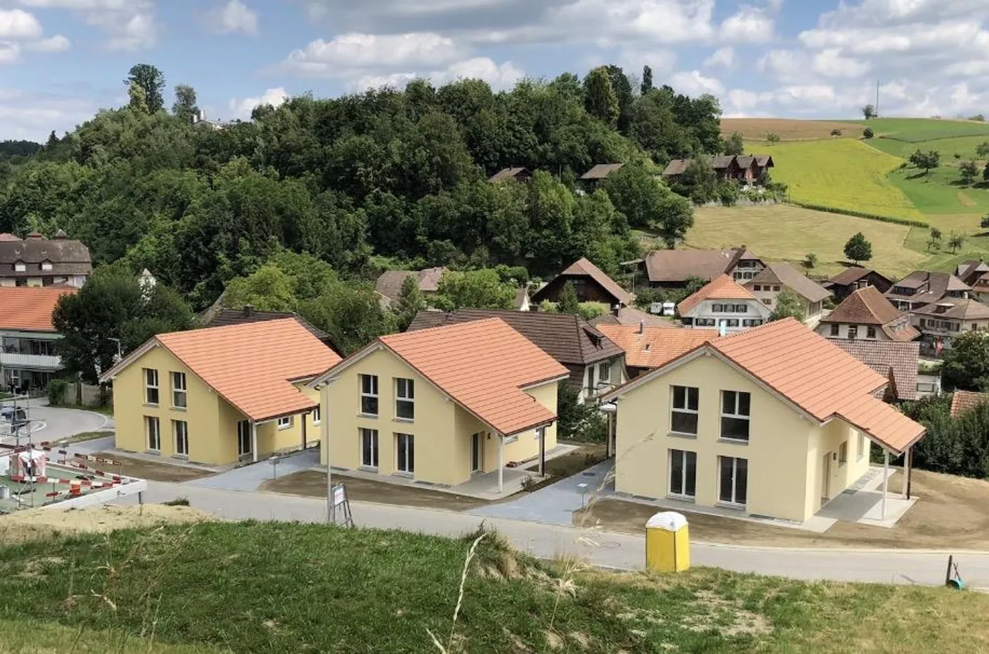 Geräumiges Familienhaus in Melchnau - Foto 1 von 11