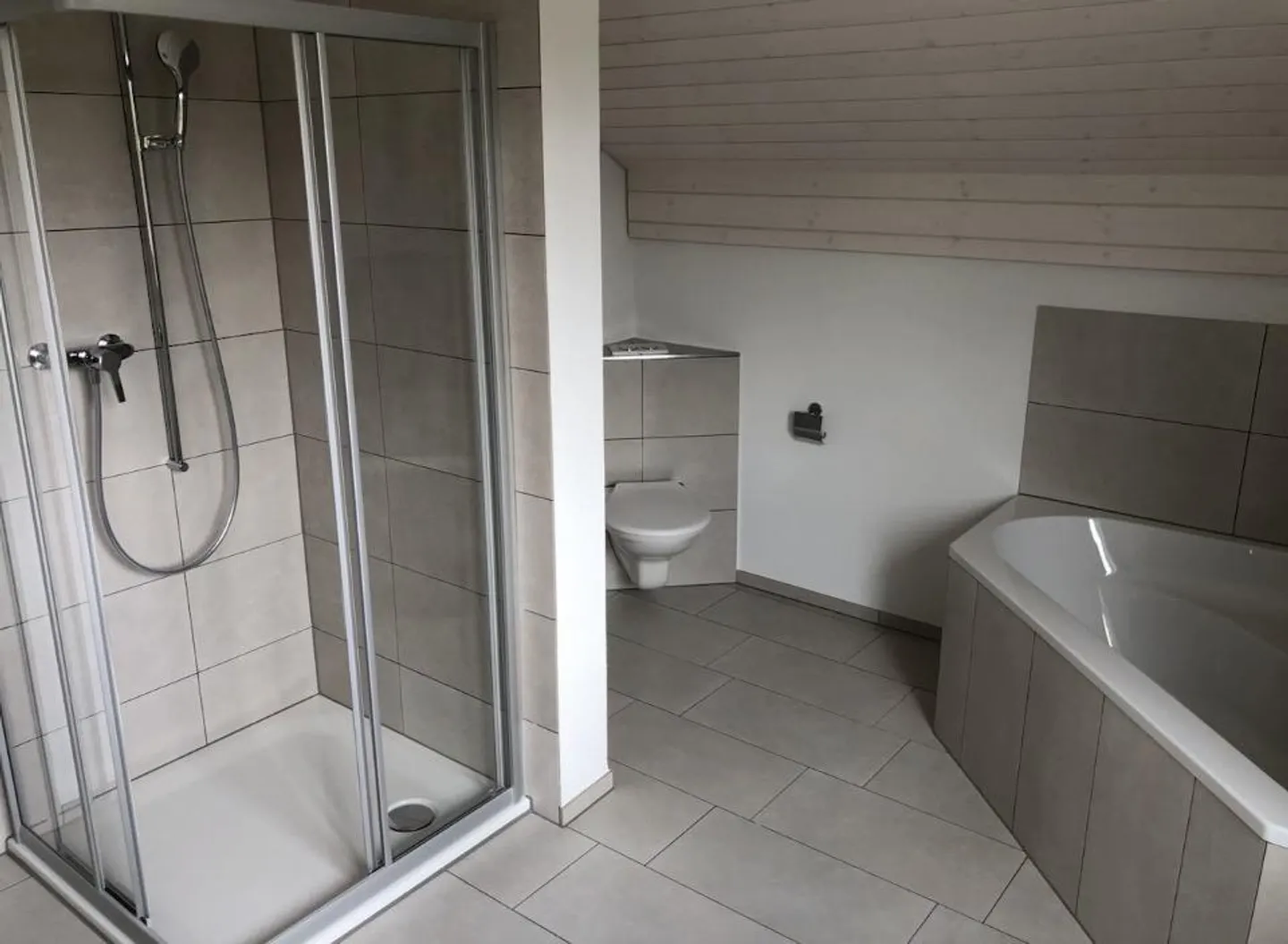 Geräumiges Familienhaus in Melchnau - Foto 7 von 11