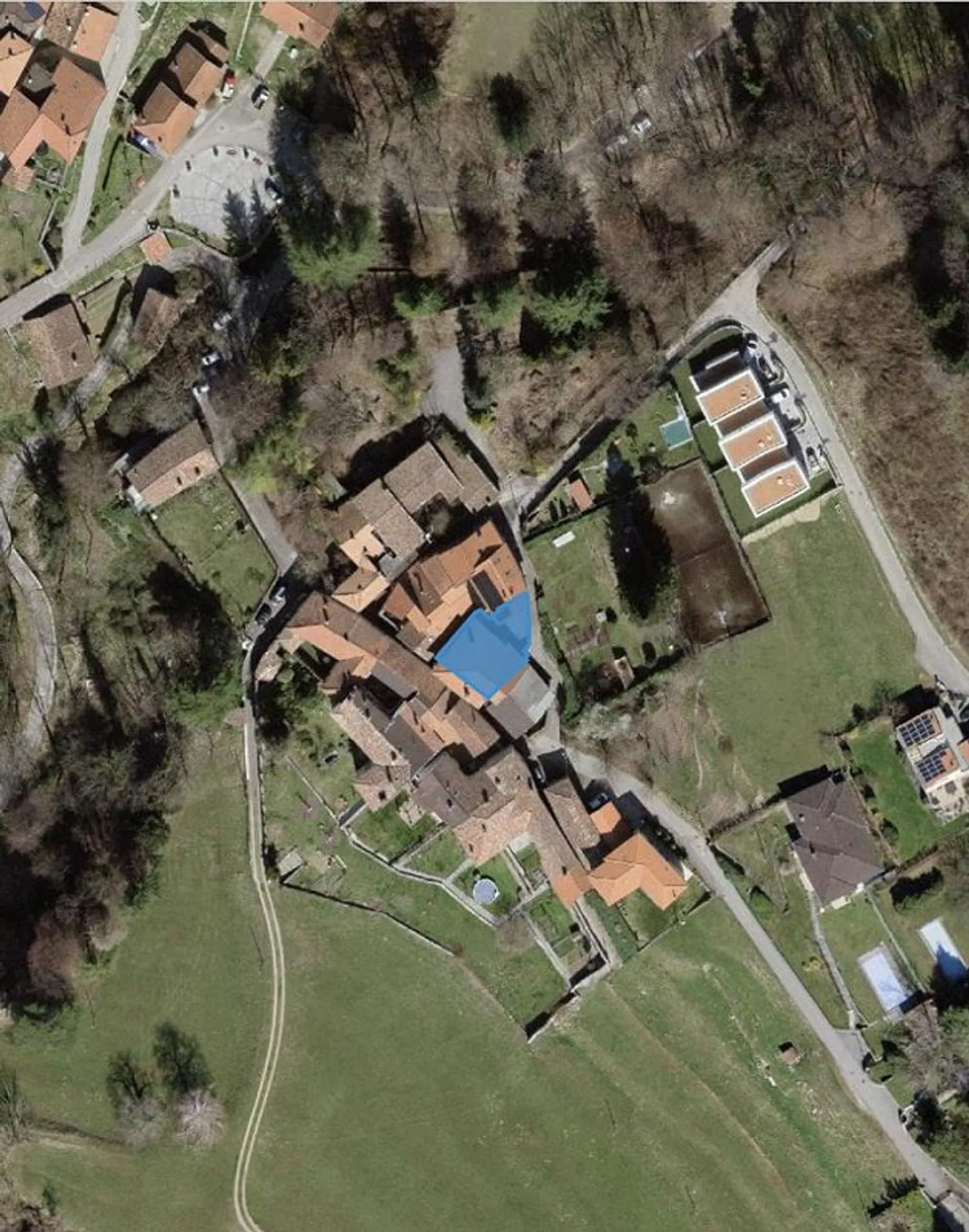 Maison ticino de charme avec terrain constructible - Photo 1 sur 28