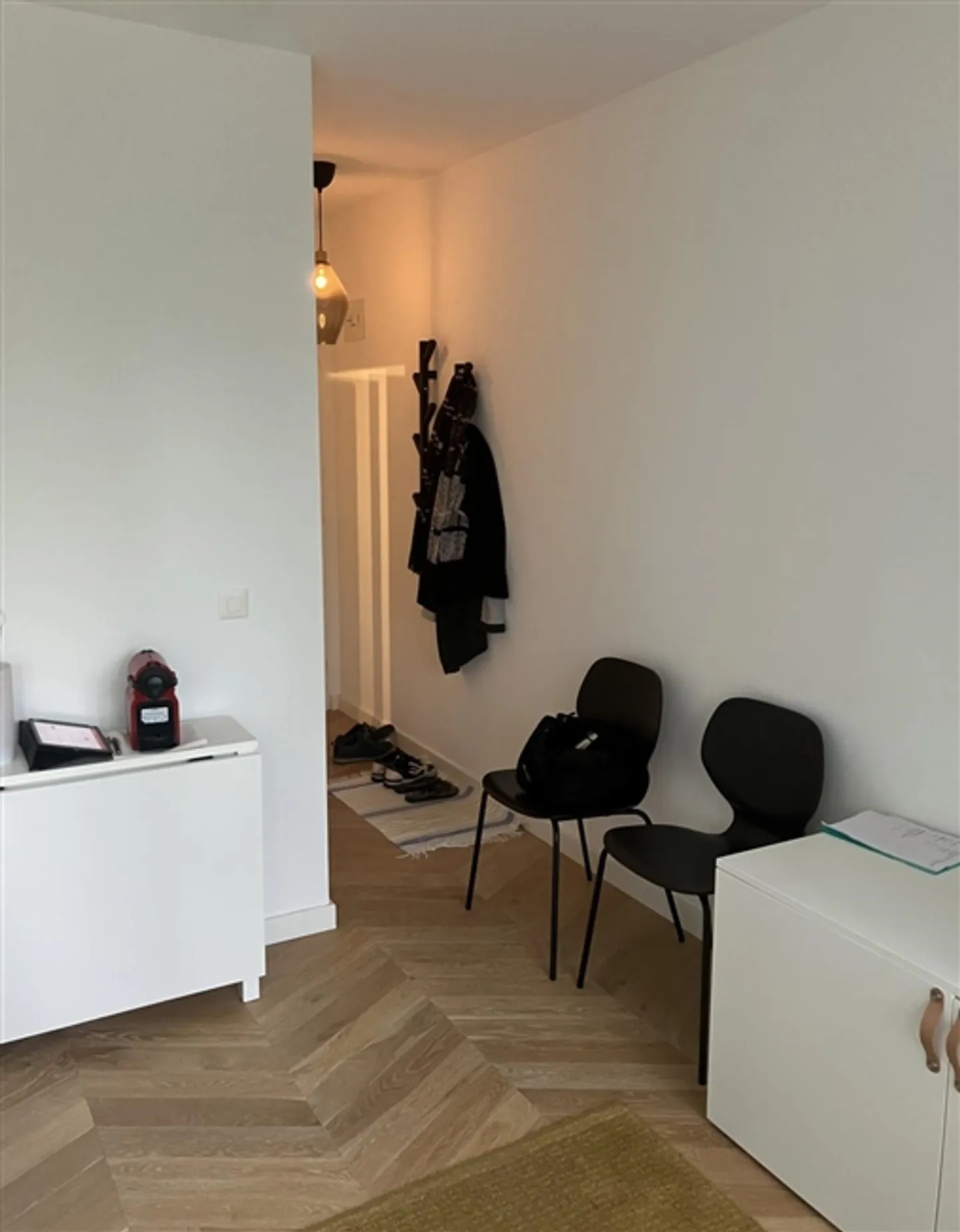 Modern studio in Florissant - Photo 3 of 4