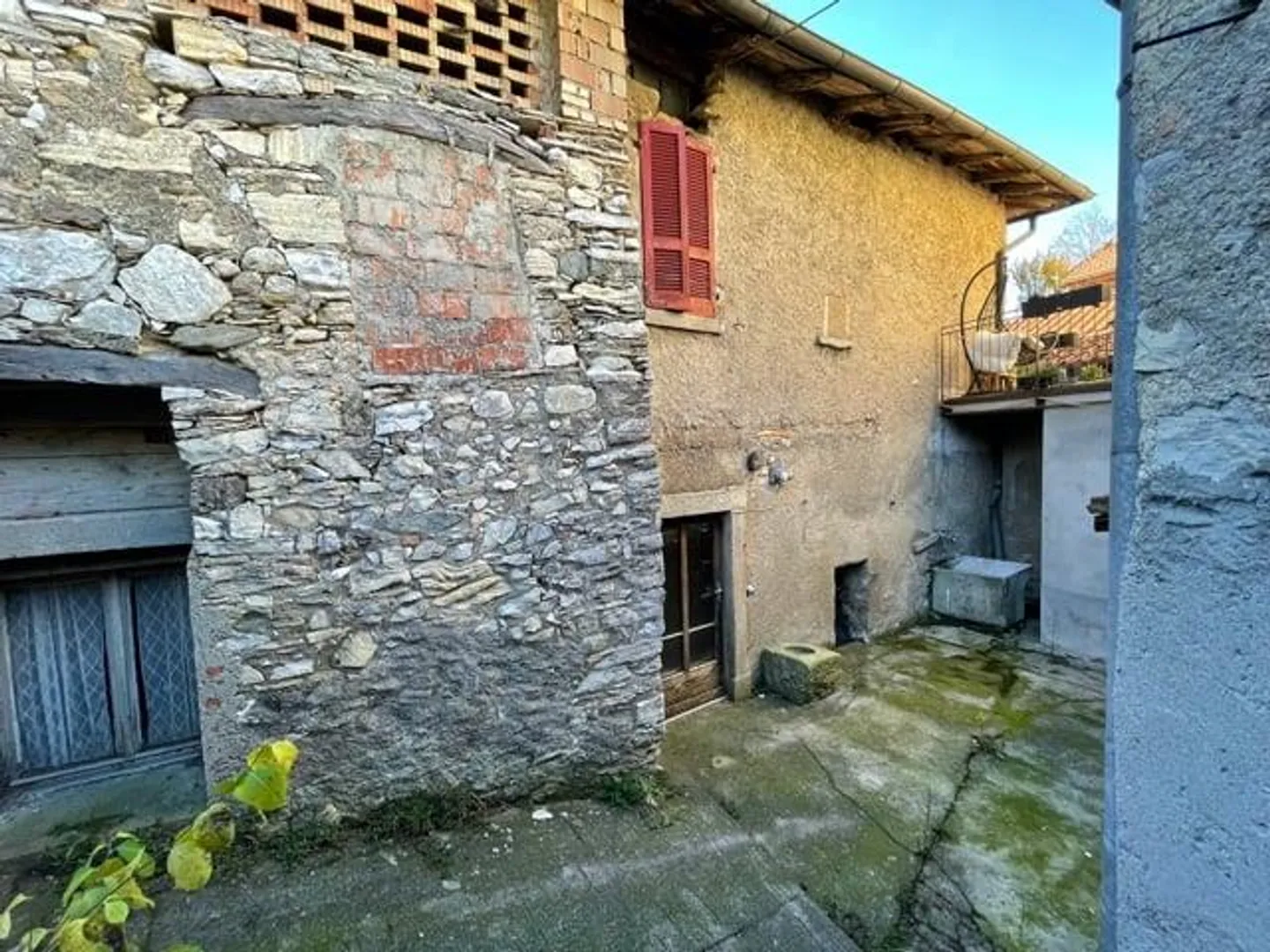 Maison ticino de charme avec terrain constructible - Photo 9 sur 28