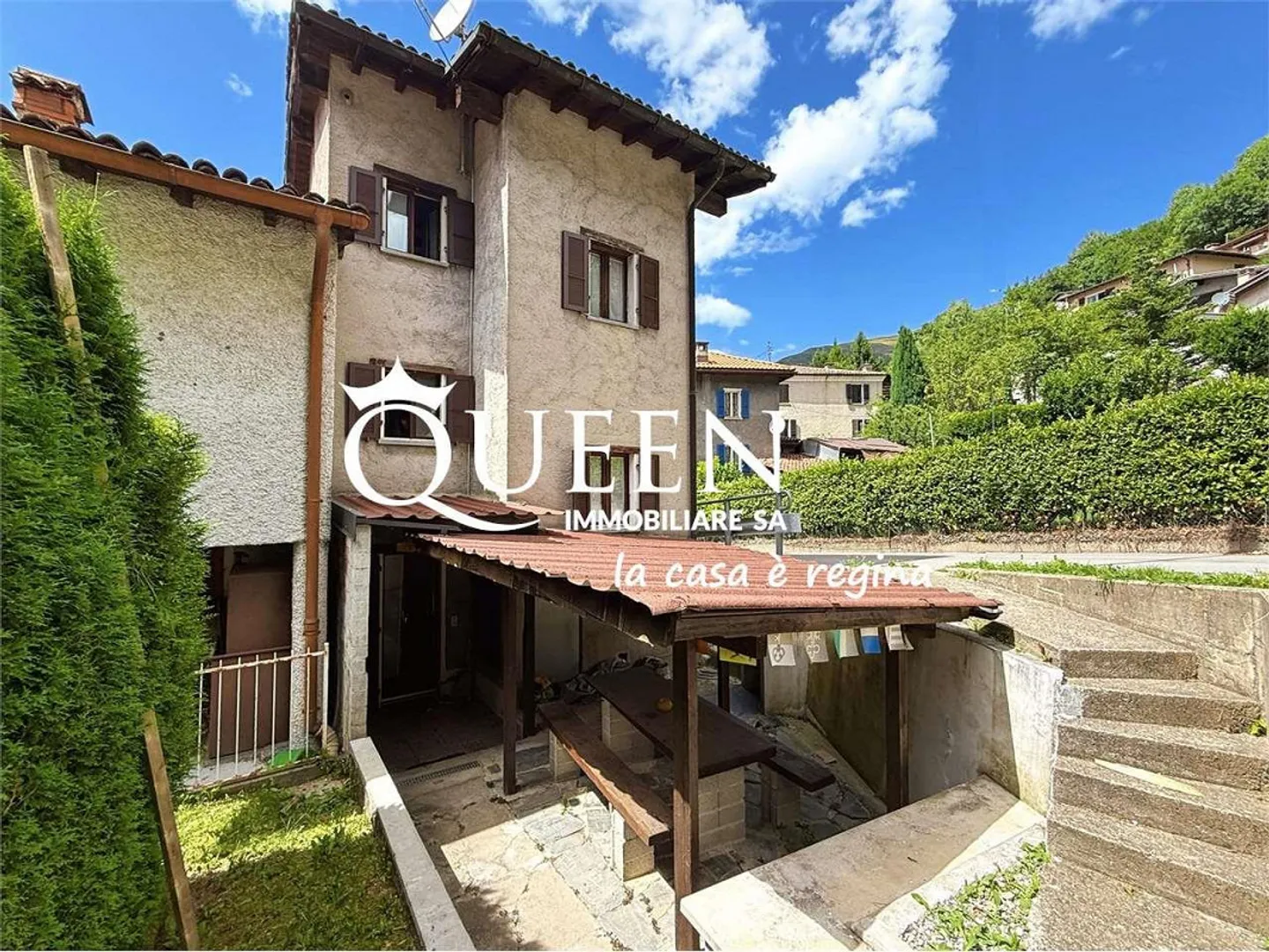 Bogno: Kernhaus, 4,5 Zimmer, 120 qm, Panoramablick, Haus von v - Foto 1 von 13