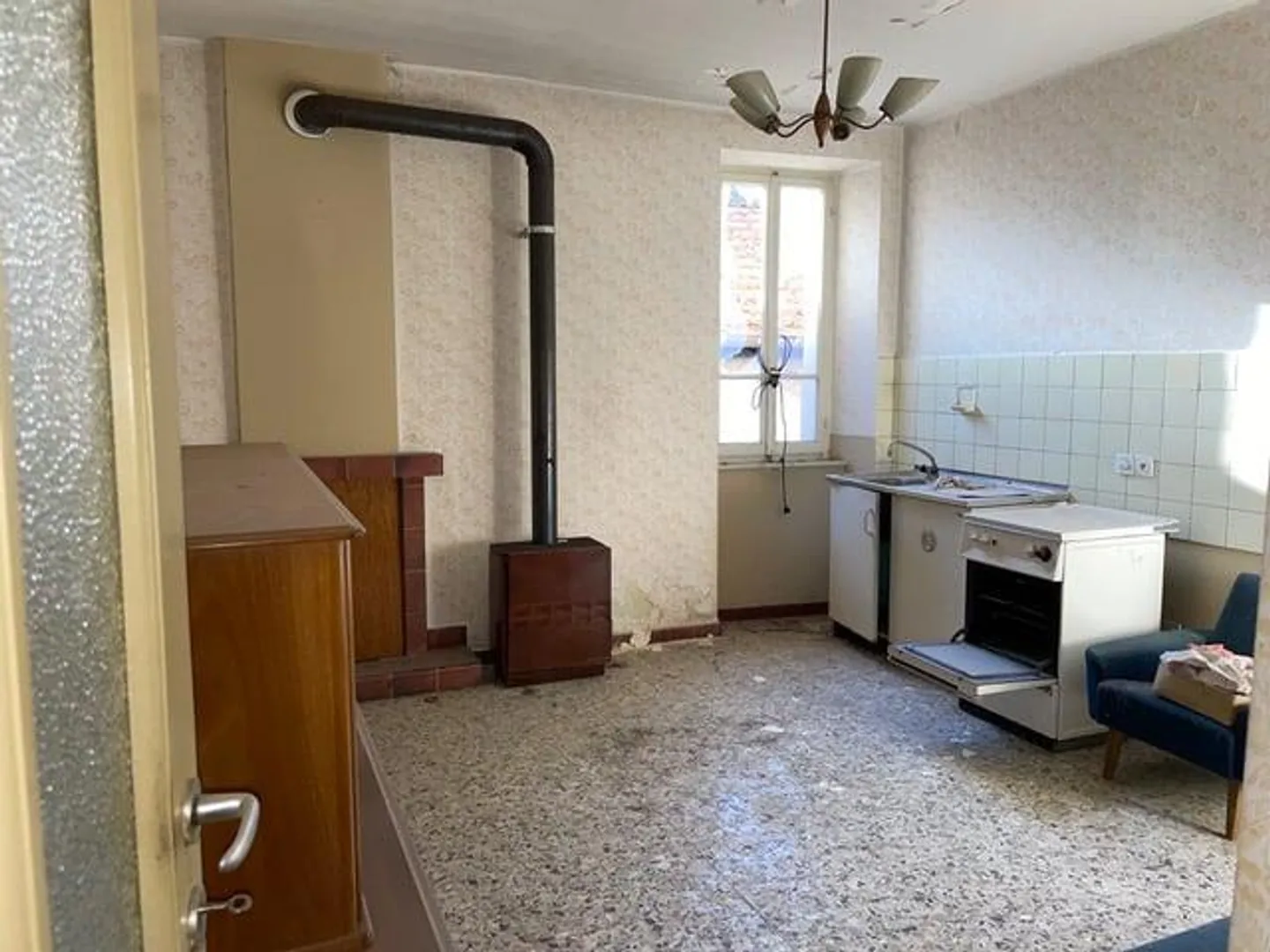 Maison ticino de charme avec terrain constructible - Photo 15 sur 28
