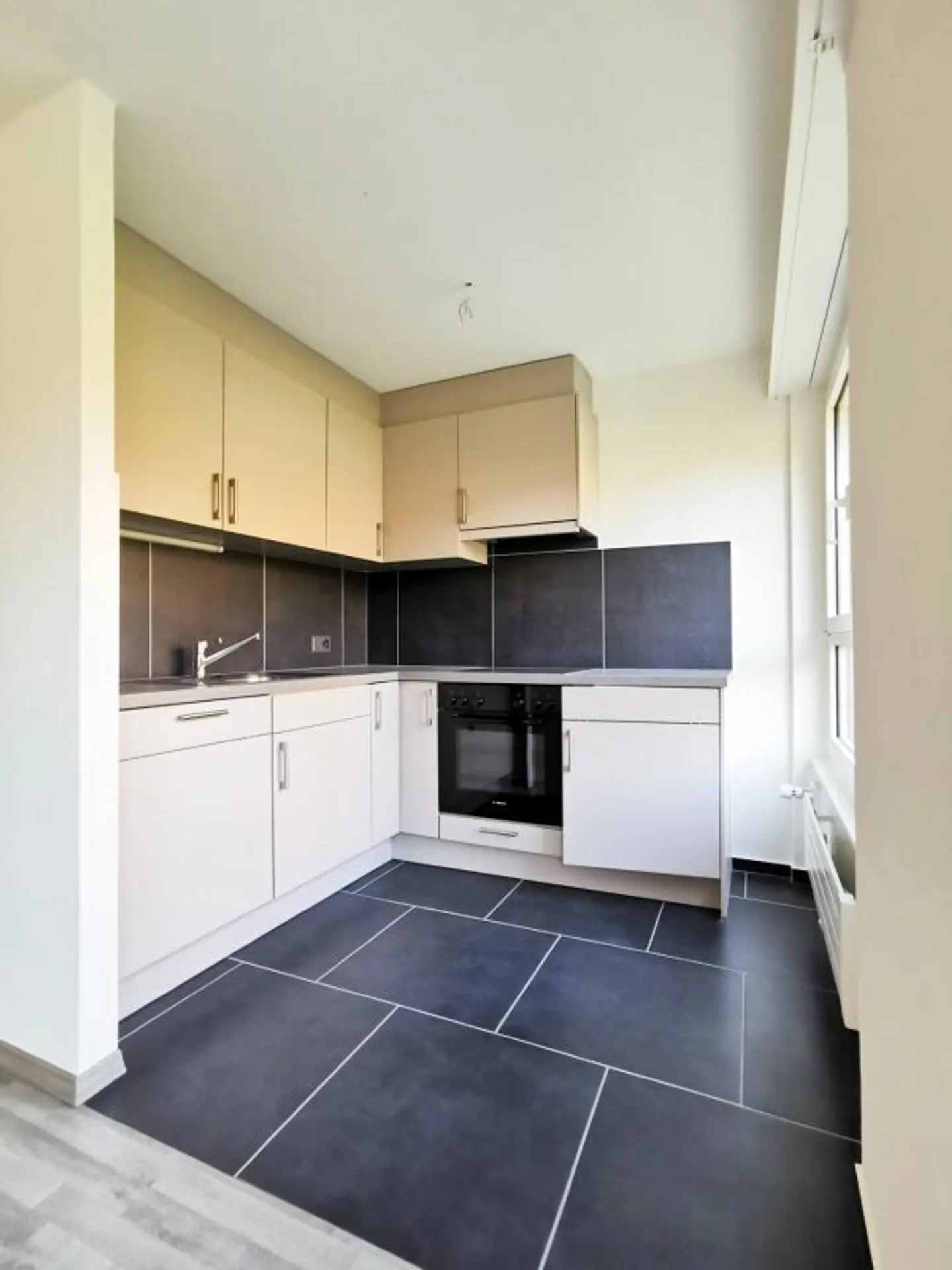 Wohnung mieten - Foto 2 von 6