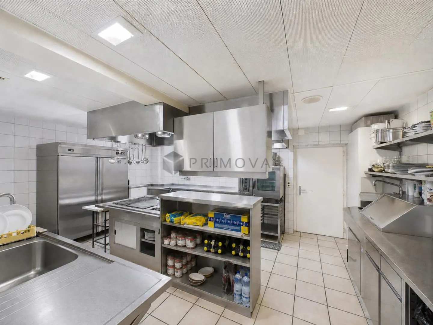 Agisci ora: 4 appartamenti e un grande ristorante con un potenziale di rendimento superiore all'8% - Foto 10 di 24