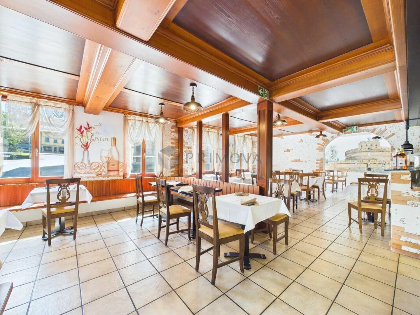 Agisci ora: 4 appartamenti e un grande ristorante con un potenziale di rendimento superiore all'8% - Foto 5 di 24