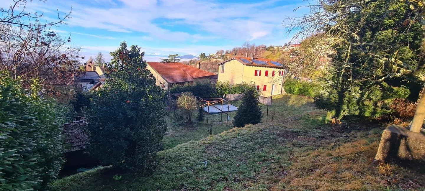 Maison ticino de charme avec terrain constructible - Photo 25 sur 28