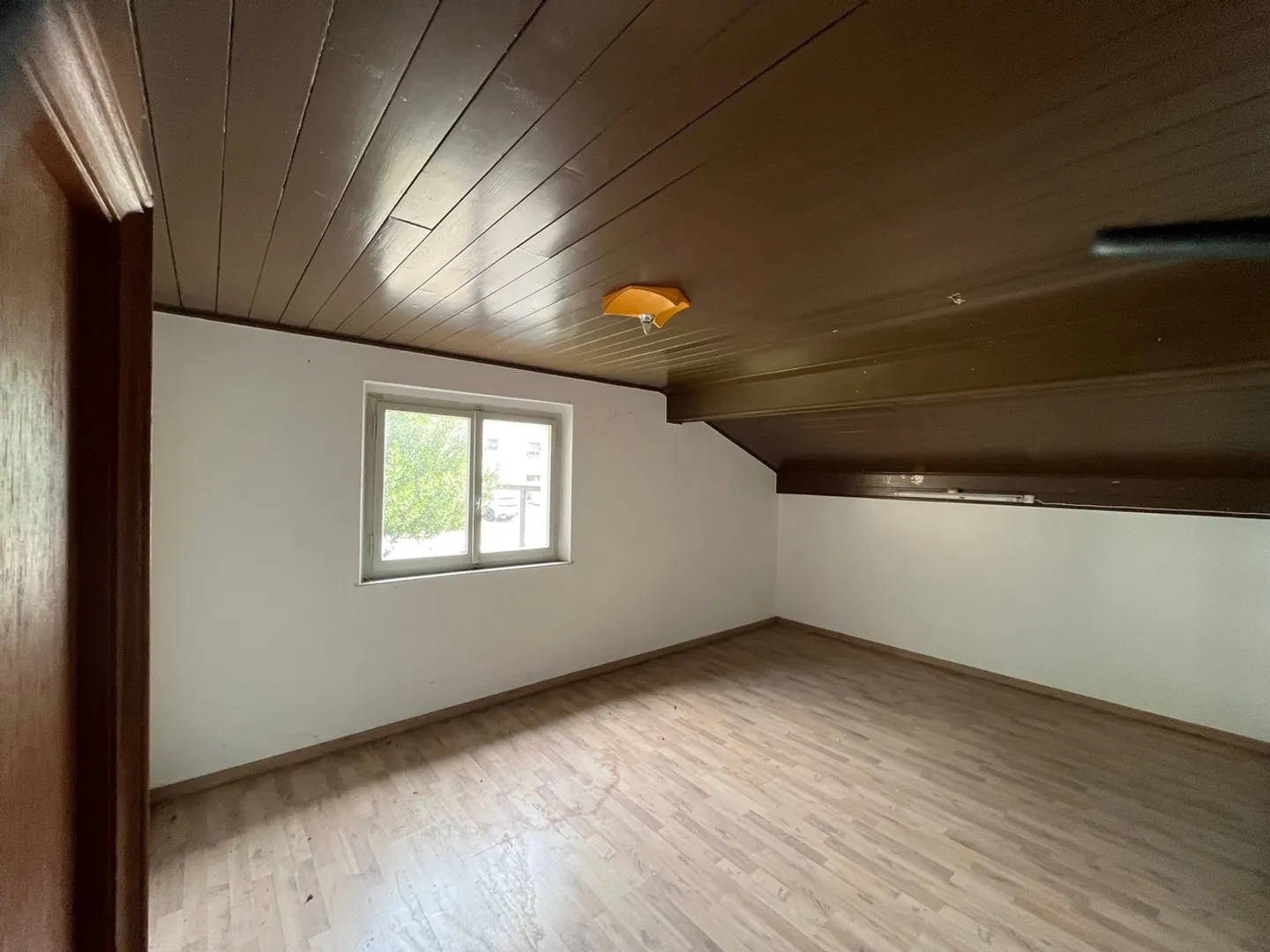 Renovation Opportunity in Claro - Photo 6 of 9