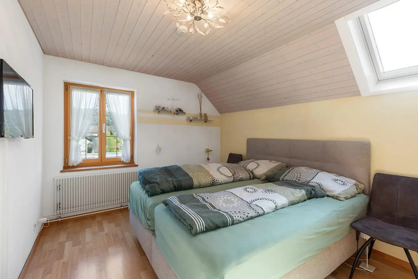 Casa unifamiliare di 6,5 stanze con giardino d'inverno a Grafstal - Foto 12 di 13