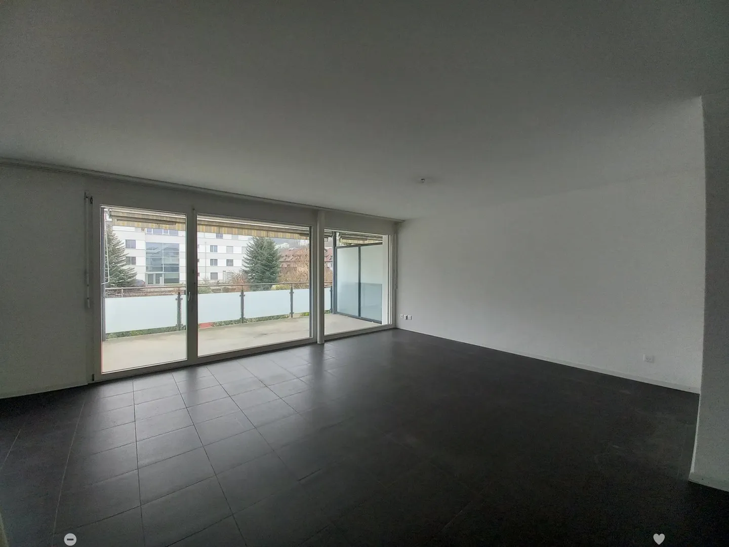 Moderne 4 1/2-Zimmerwohnung - Foto 5 von 12