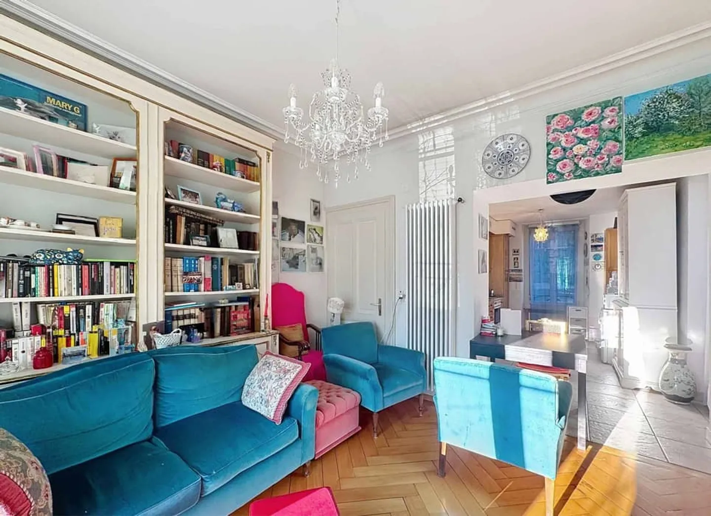 4.5 rooms with character and large balcony - Photo 3 of 13