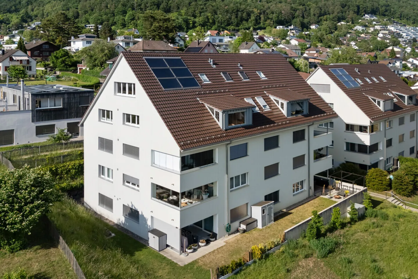 Vivere in centro, vivere rilassati - Maisonette con loggia e vista - Foto 1 di 11