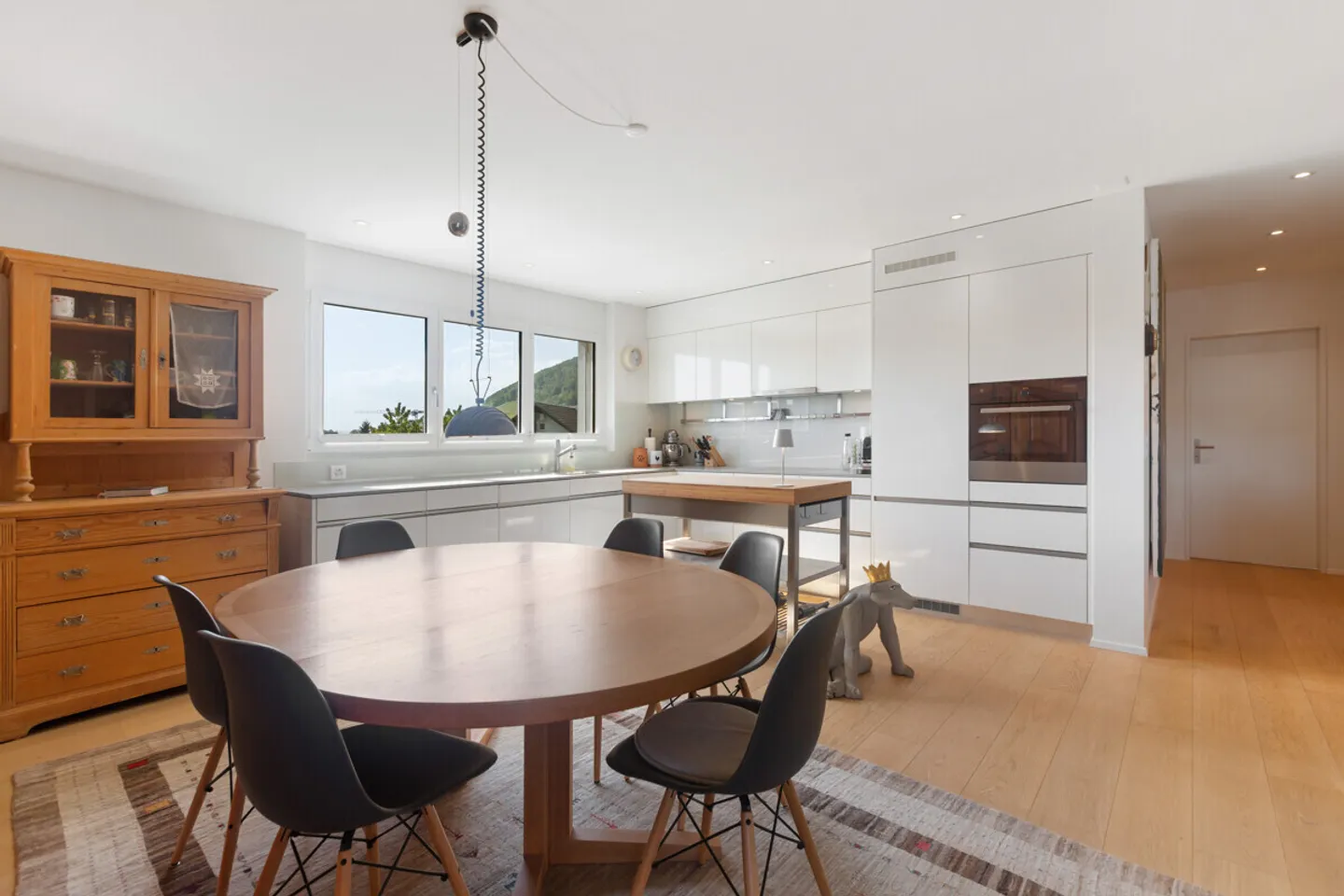 Vivere in centro, vivere rilassati - Maisonette con loggia e vista - Foto 5 di 11