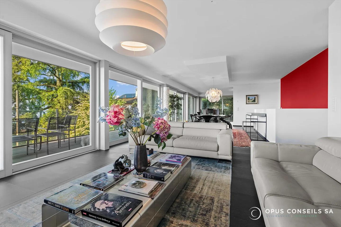 Appartamento 5.5 stanze - Foto 1 di 13