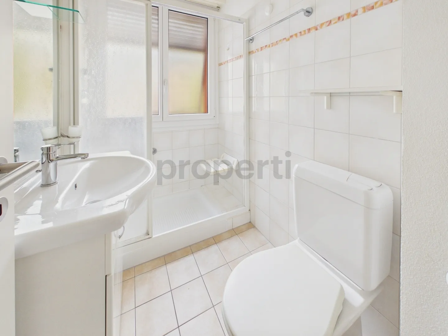 Appartement Élegant Rénové - Photo 8 sur 11
