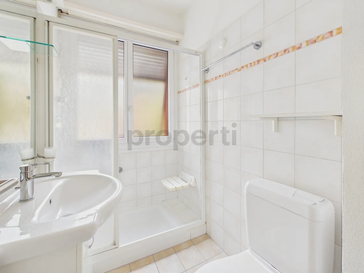 Appartement Élegant Rénové - Photo 10 sur 11