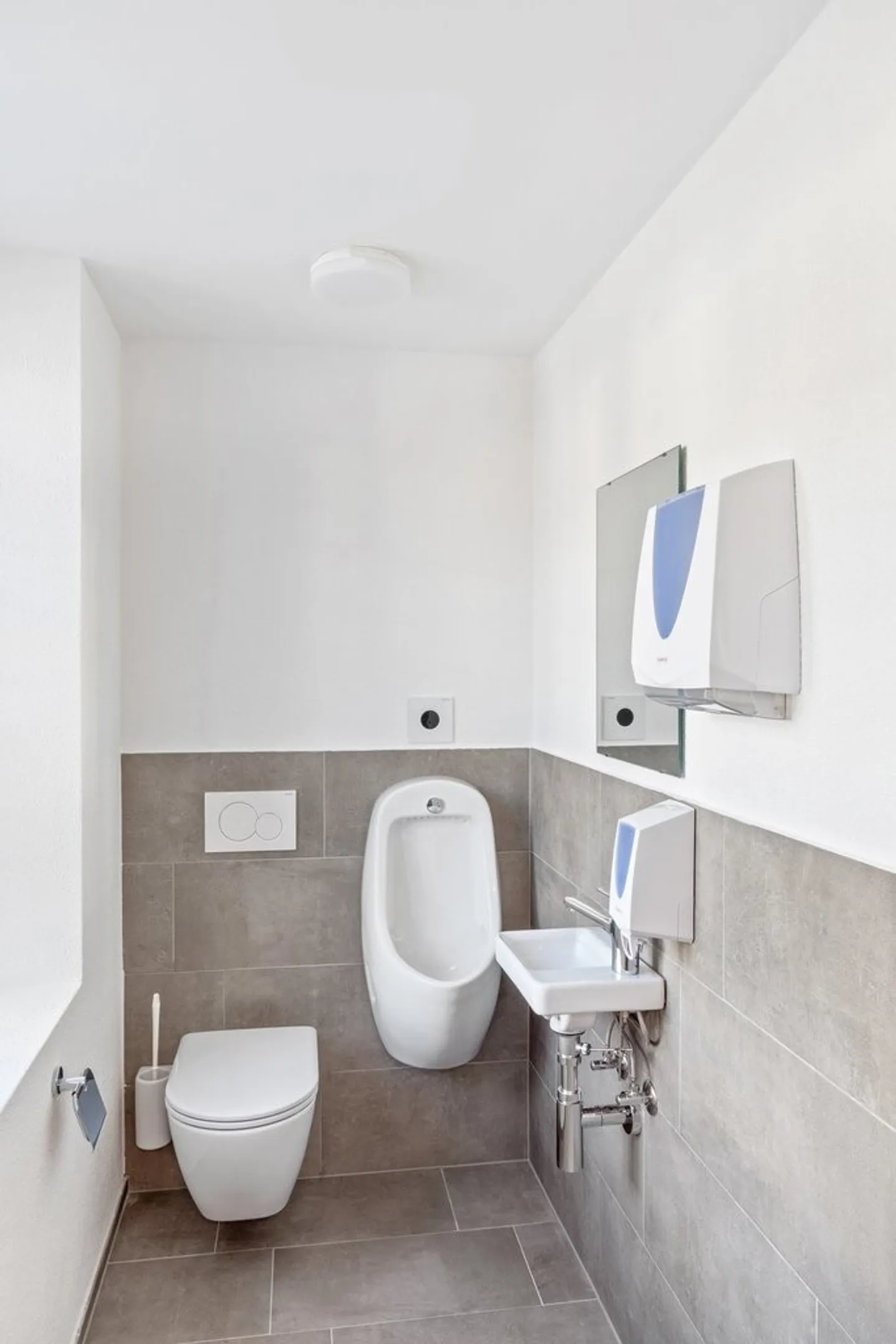 Gastronomia con area esterna - Foto 7 di 11