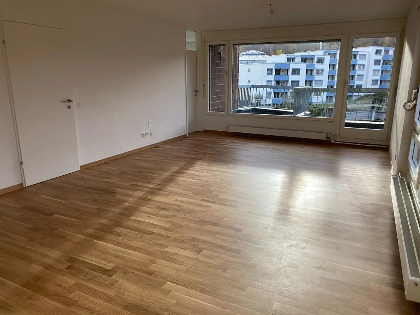 Appartement sous les combles de 1,5 pièce avec vue magnifique - Photo 1 sur 9