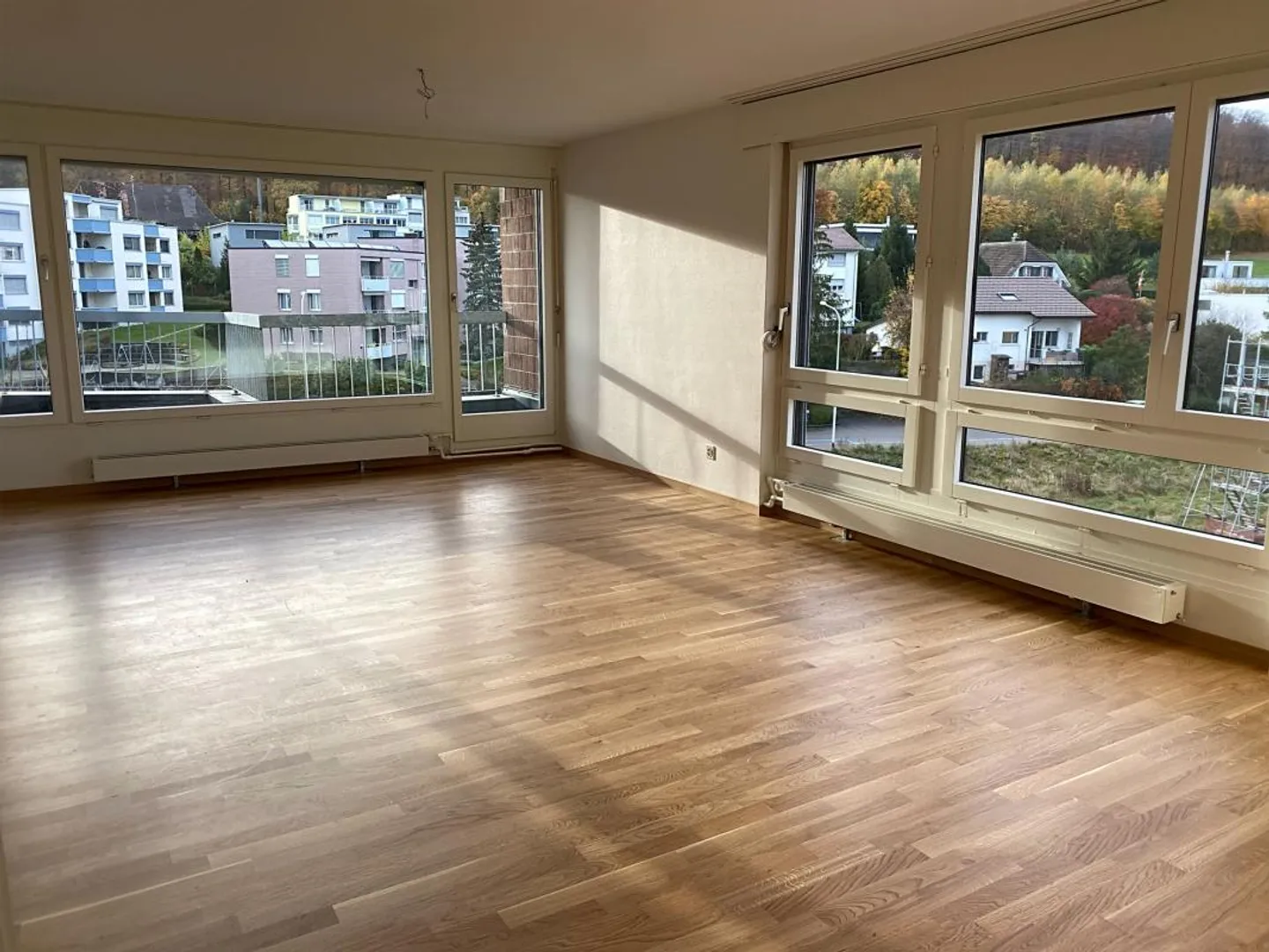 Appartement sous les combles de 1,5 pièce avec vue magnifique - Photo 2 sur 9