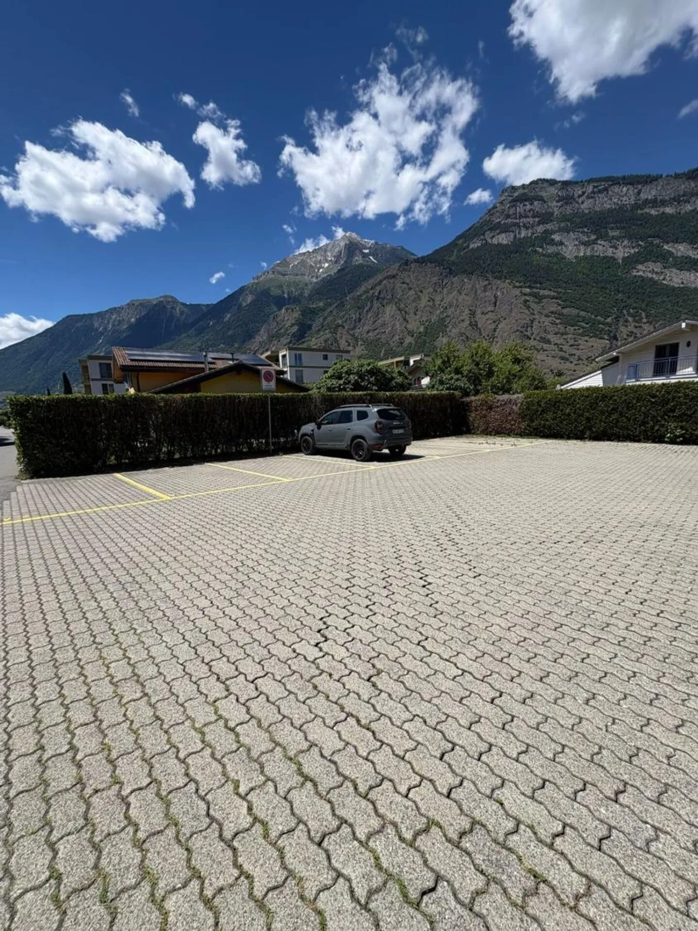 Parkplatz - Foto 2 von 2
