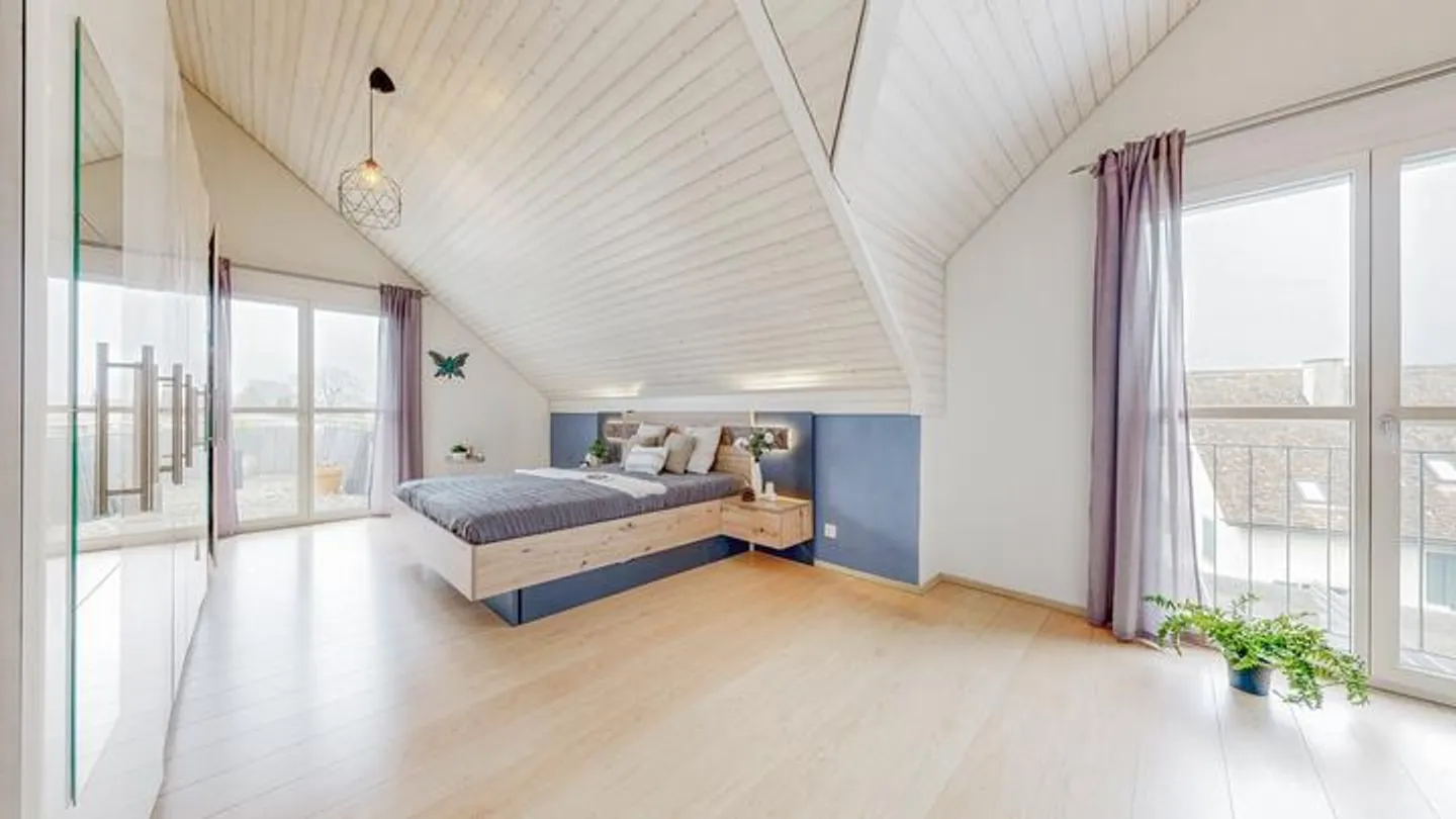 FREESTANDING SPACE WONDER WITH A VIEW - Photo 5 of 9