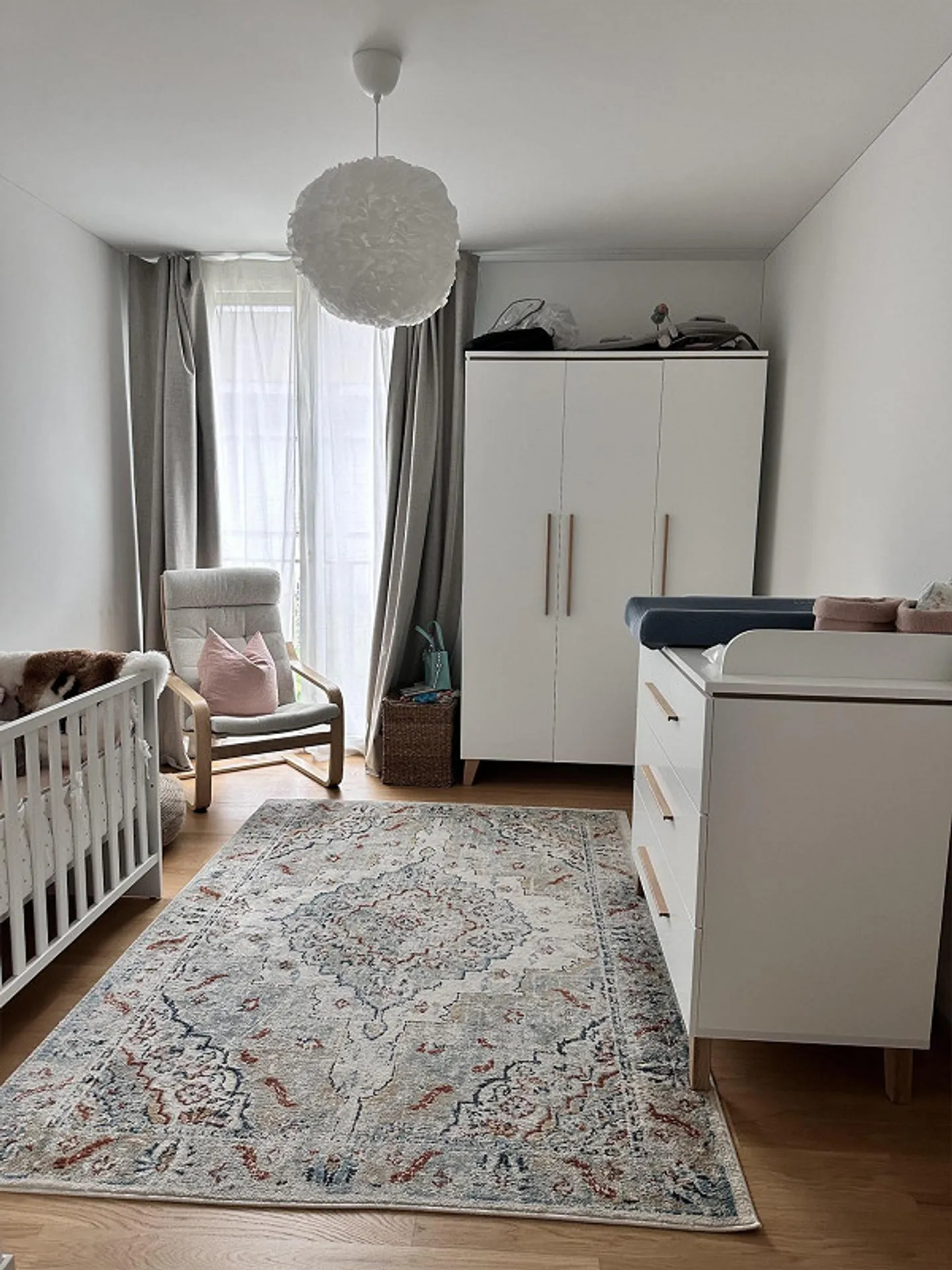 Schöne moderne 4.5-Zimmer Wohnung im Dorfkern Niederhasli - Photo 7 of 15