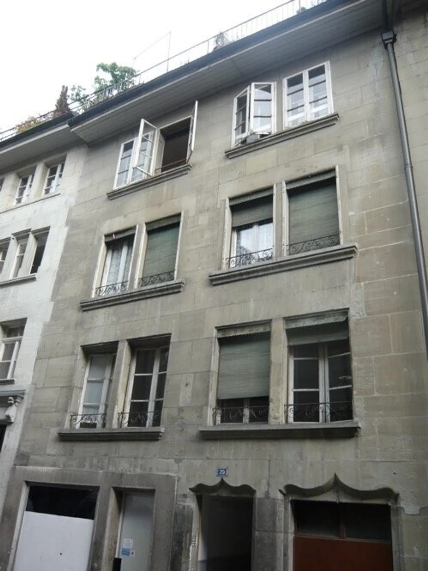 RARE PERLE! 2,5 NEUE ZIMMER IM HERZEN VON FRIBOURG - Foto 6 von 6