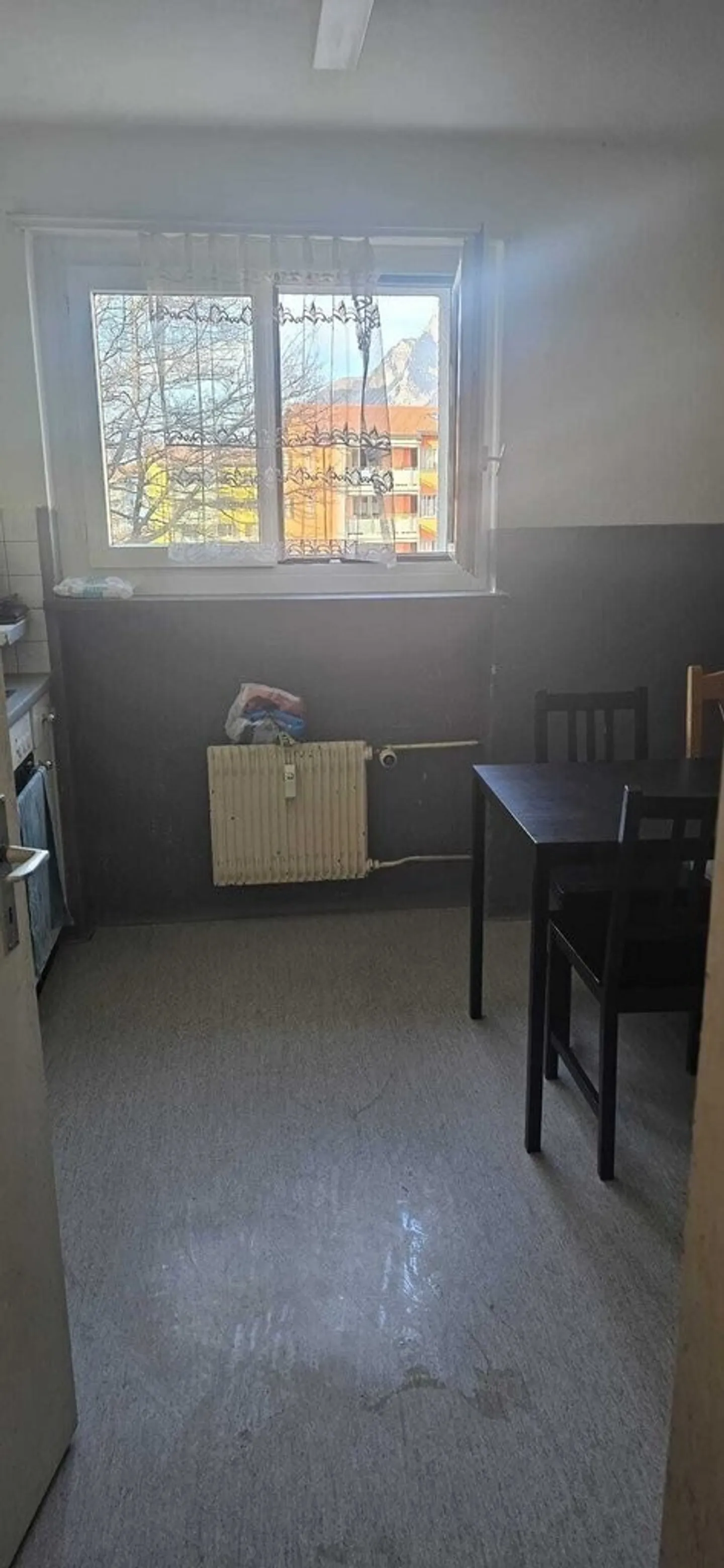 Appartement de 4 pièces à louer à Landquart ! - Photo 2 sur 7