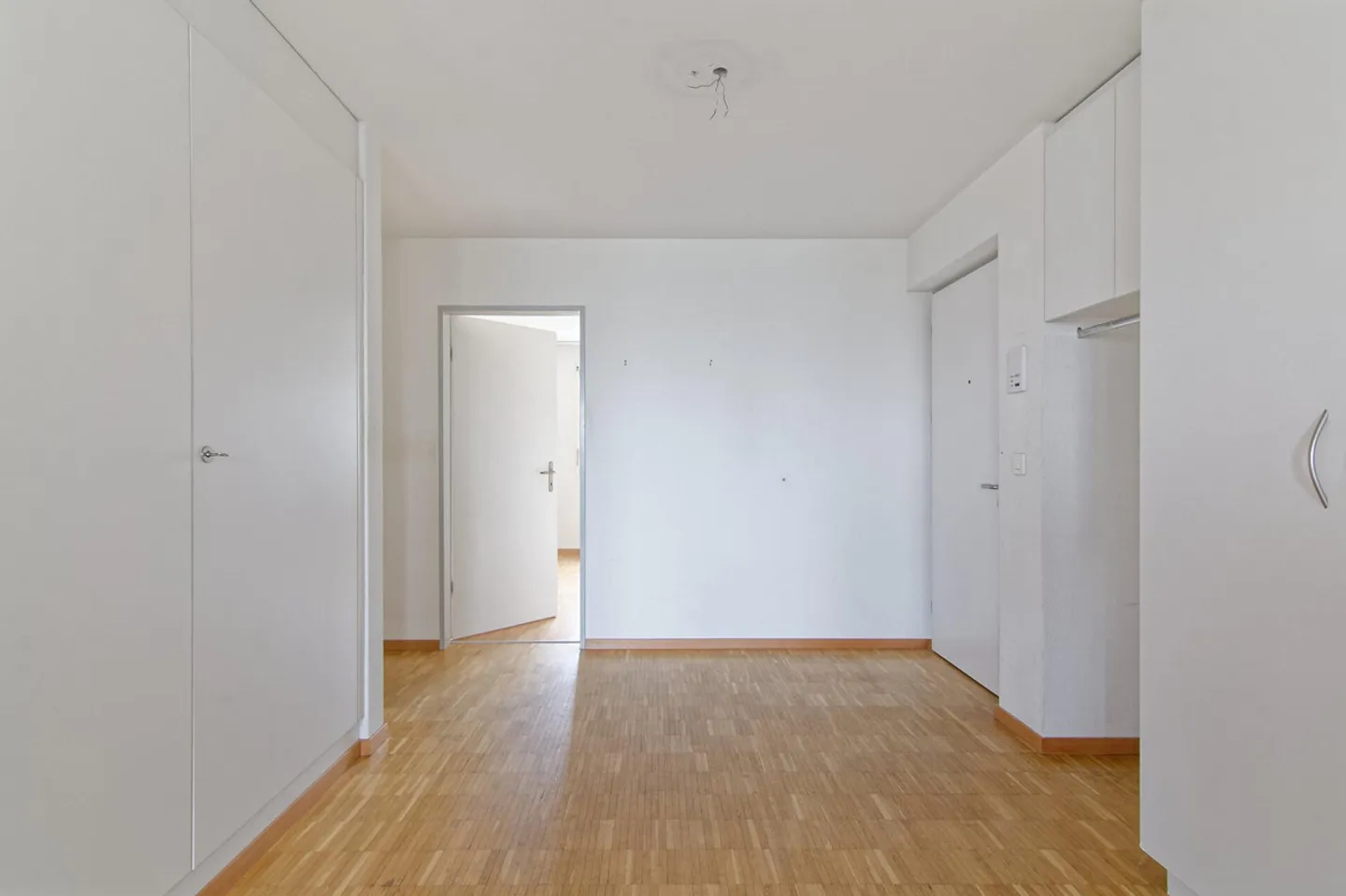 4.5-room apartment with elevator, 1st floor - Photo 23 of 42