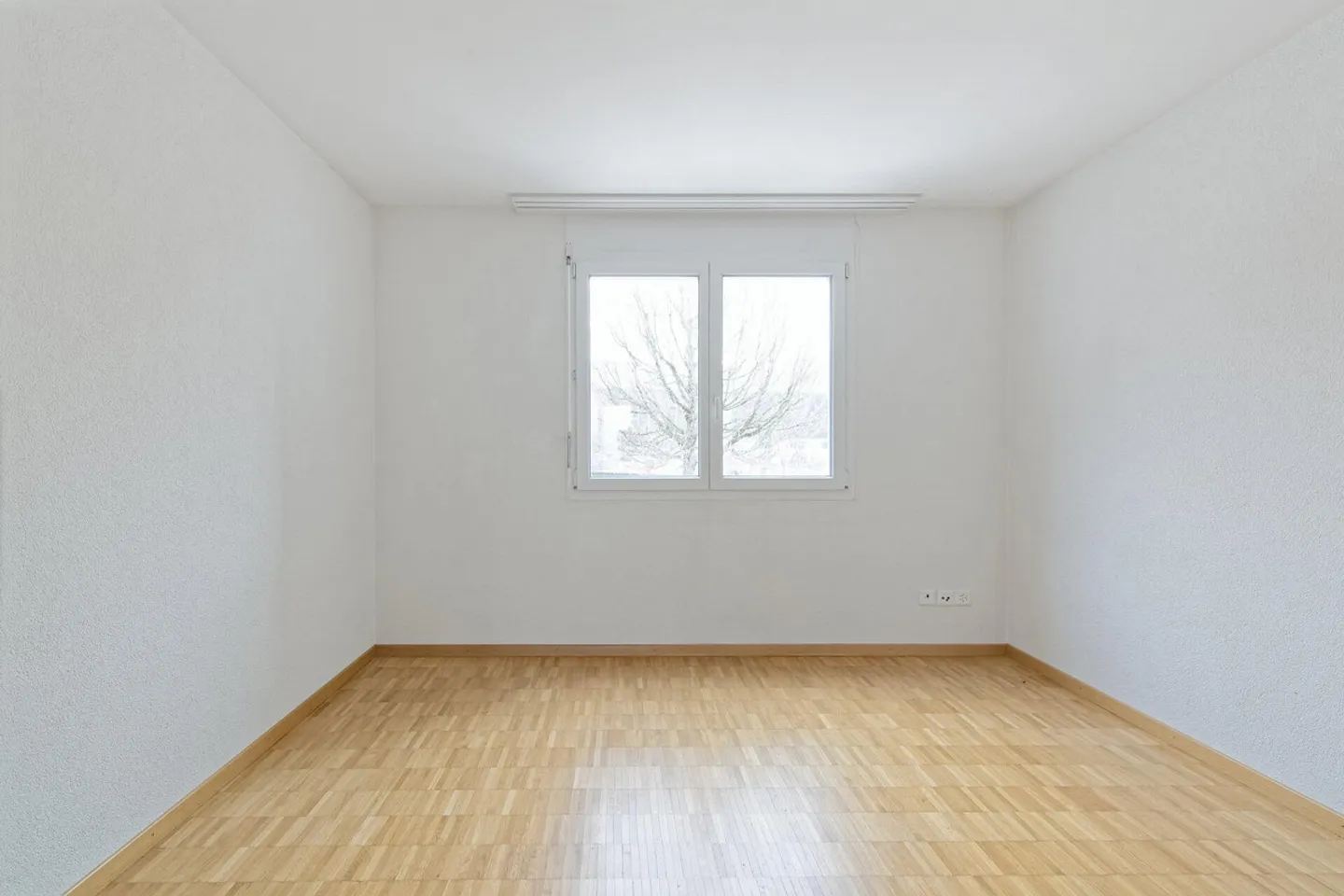 4.5-room apartment with elevator, 1st floor - Photo 25 of 42