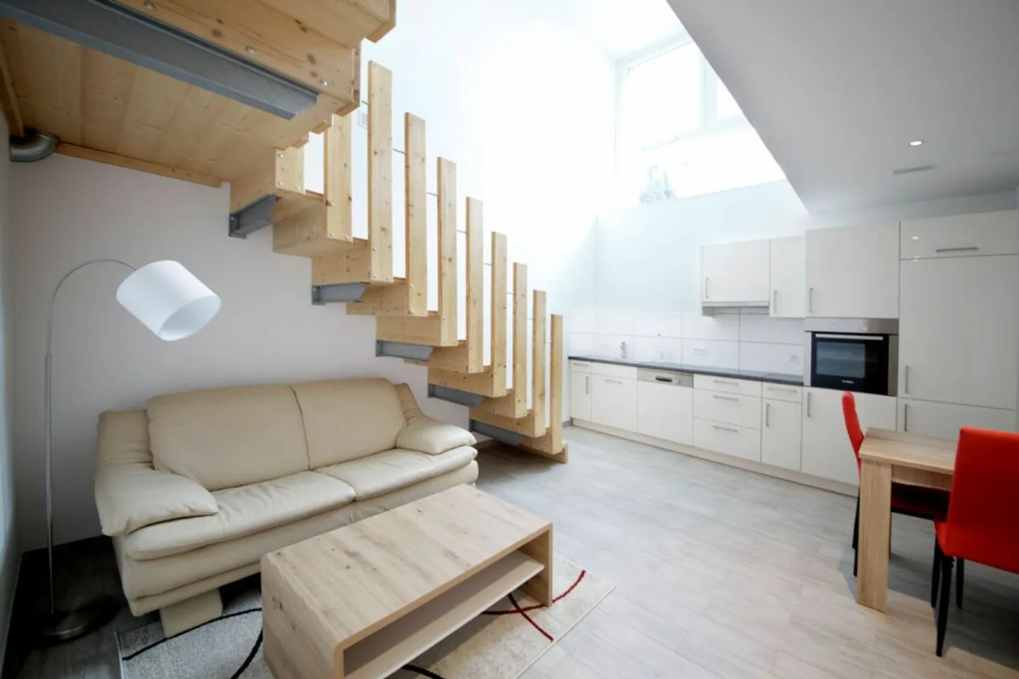 Einzigartige Maisonette in Winterthur - Foto 1 von 5