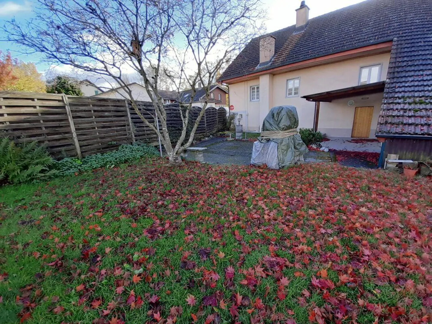 Charmantes Einfamilienhaus mit Garten - Foto 3 von 12