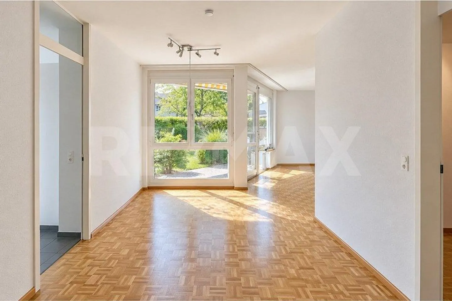 Vivere in tranquillità, vivere in centro: Il tuo appartamento di 3½ stanze a Riehen - Foto 5 di 13