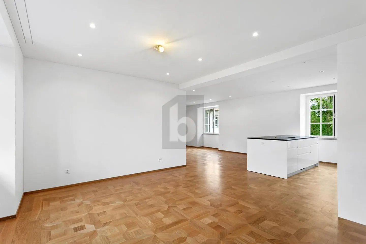 VIVRE ROYALEMENT DANS LE CHÂTEAU - Photo 5 sur 6