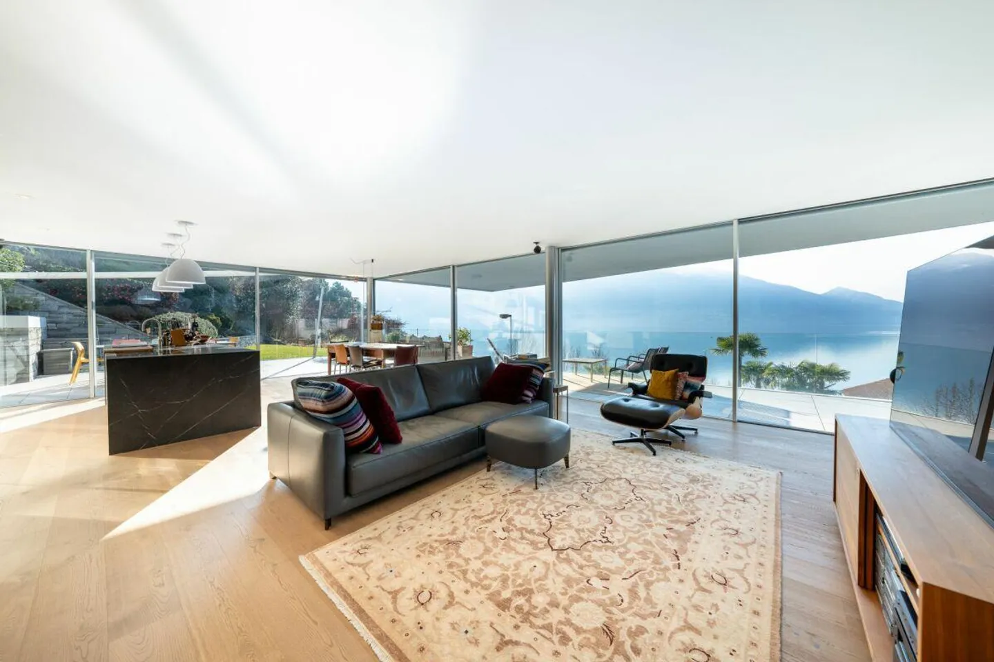 MINUSIO - Appartement luxueux dans un emplacement privilégié - Photo 6 sur 13