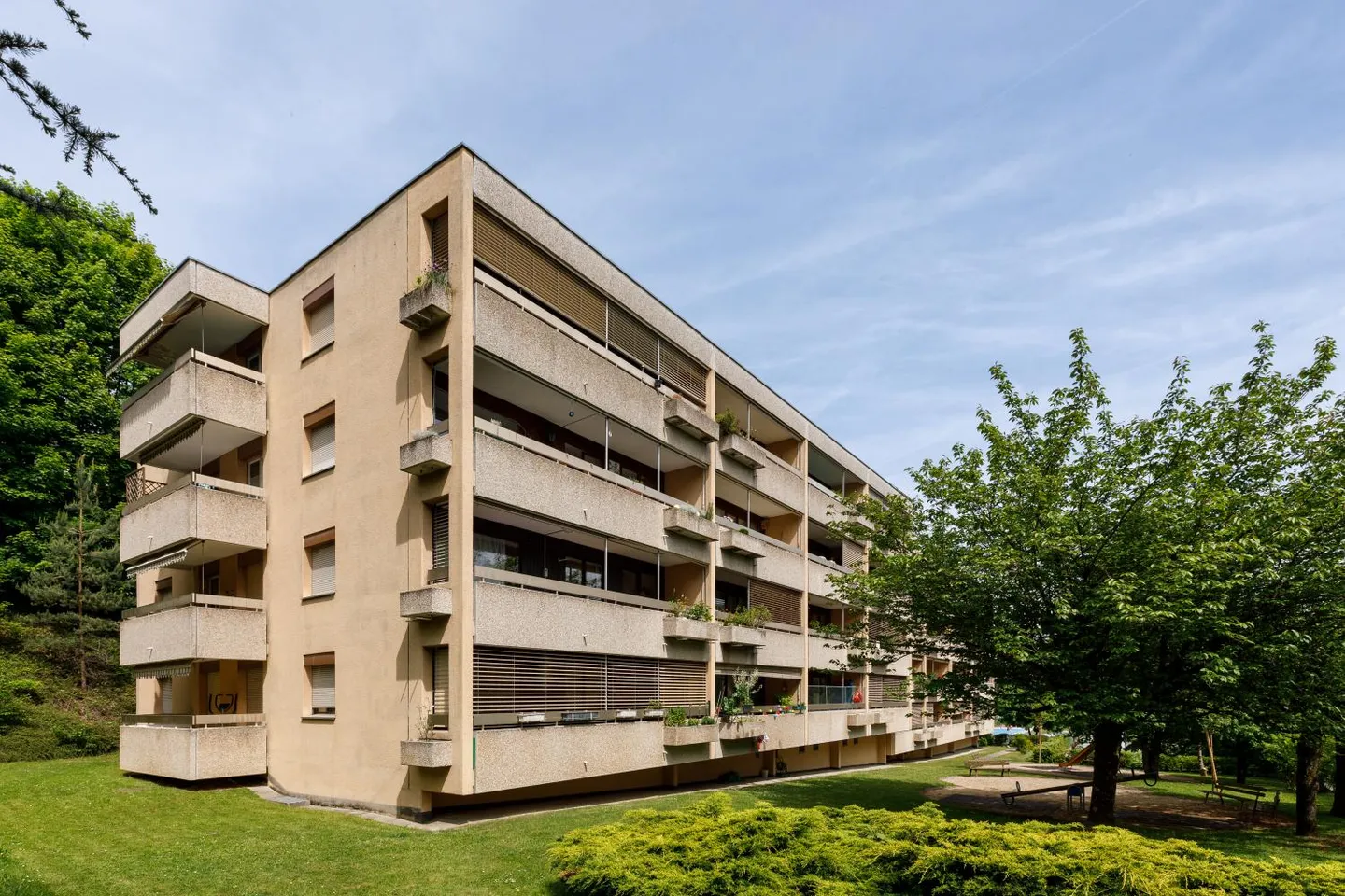 4.5 Room Apartment - Photo 1 of 2