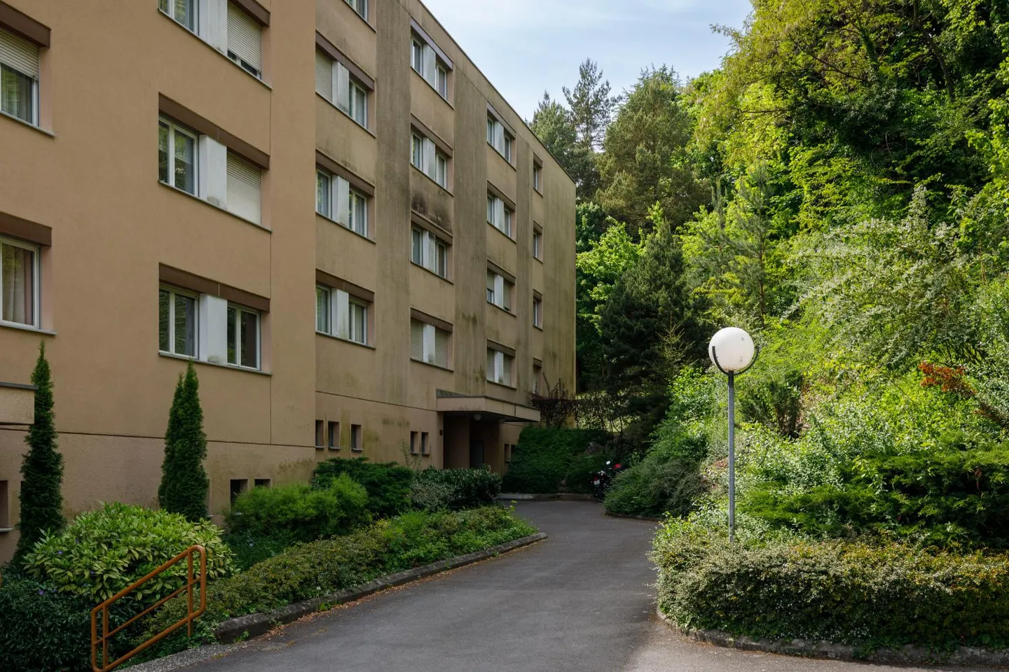 4.5 Room Apartment - Photo 2 of 2