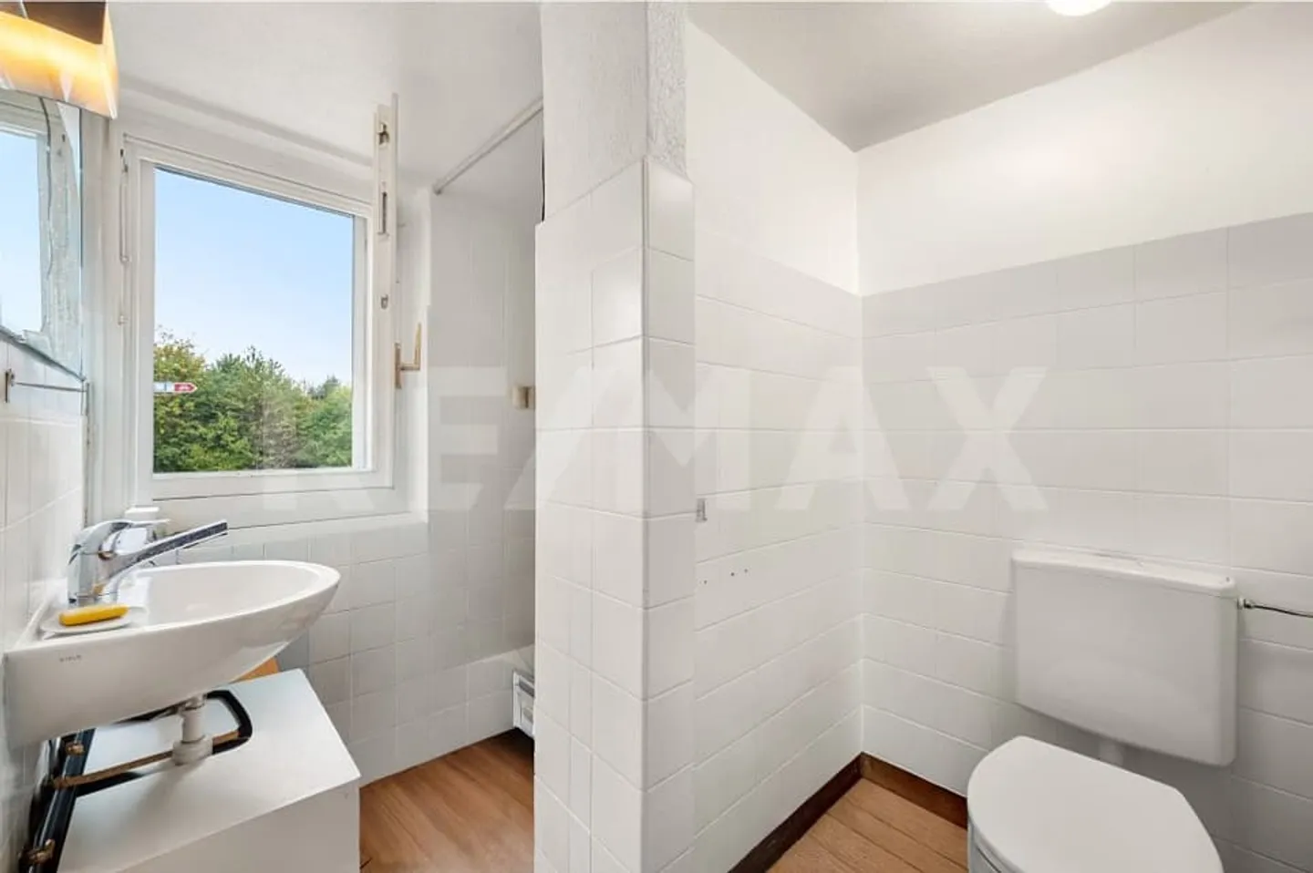 Casa a schiera affascinante con vista libera sulle Prealpi - Foto 7 di 9