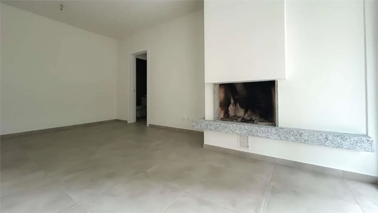 3.5-ROOM APARTMENT IN CASSARATE - Photo 3 of 10